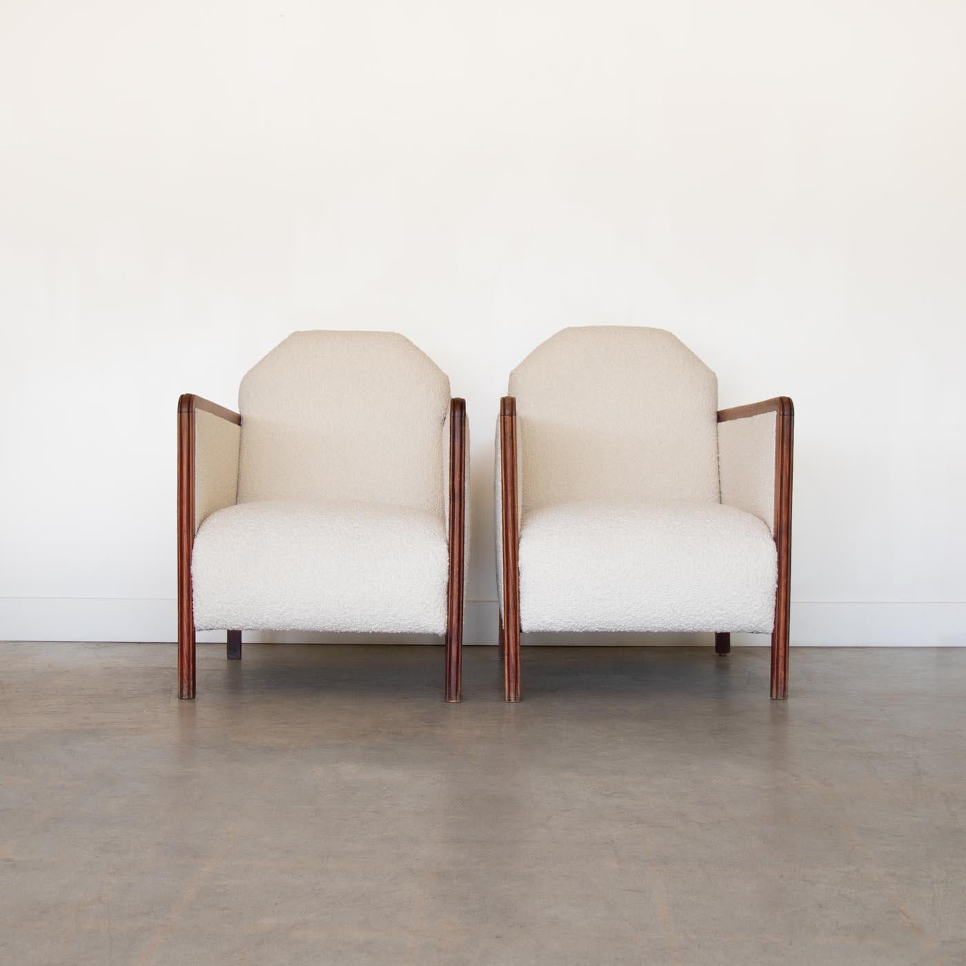 20th Century Pair of French Art Deco Arm Chairs