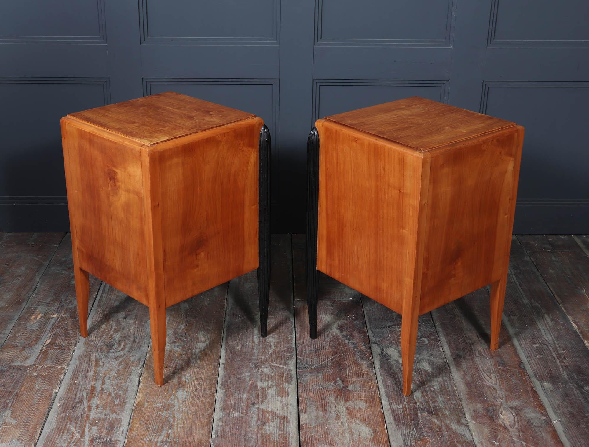 Pair of French Art Deco bedside Cabinets For Sale 7