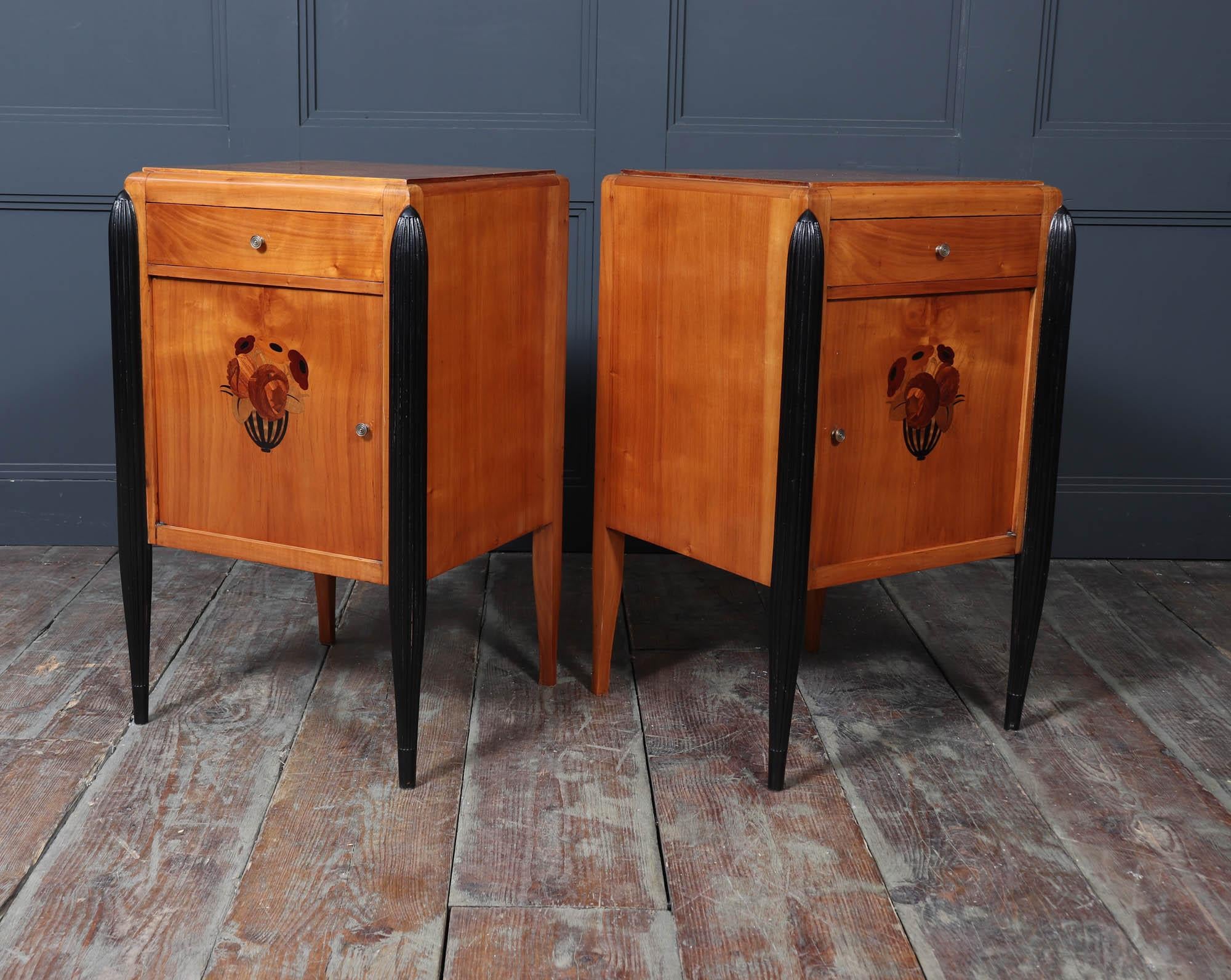 Pair of French Art Deco bedside Cabinets For Sale 11