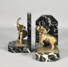 Paire de serre-livres Art déco français signé H Fady en bronze