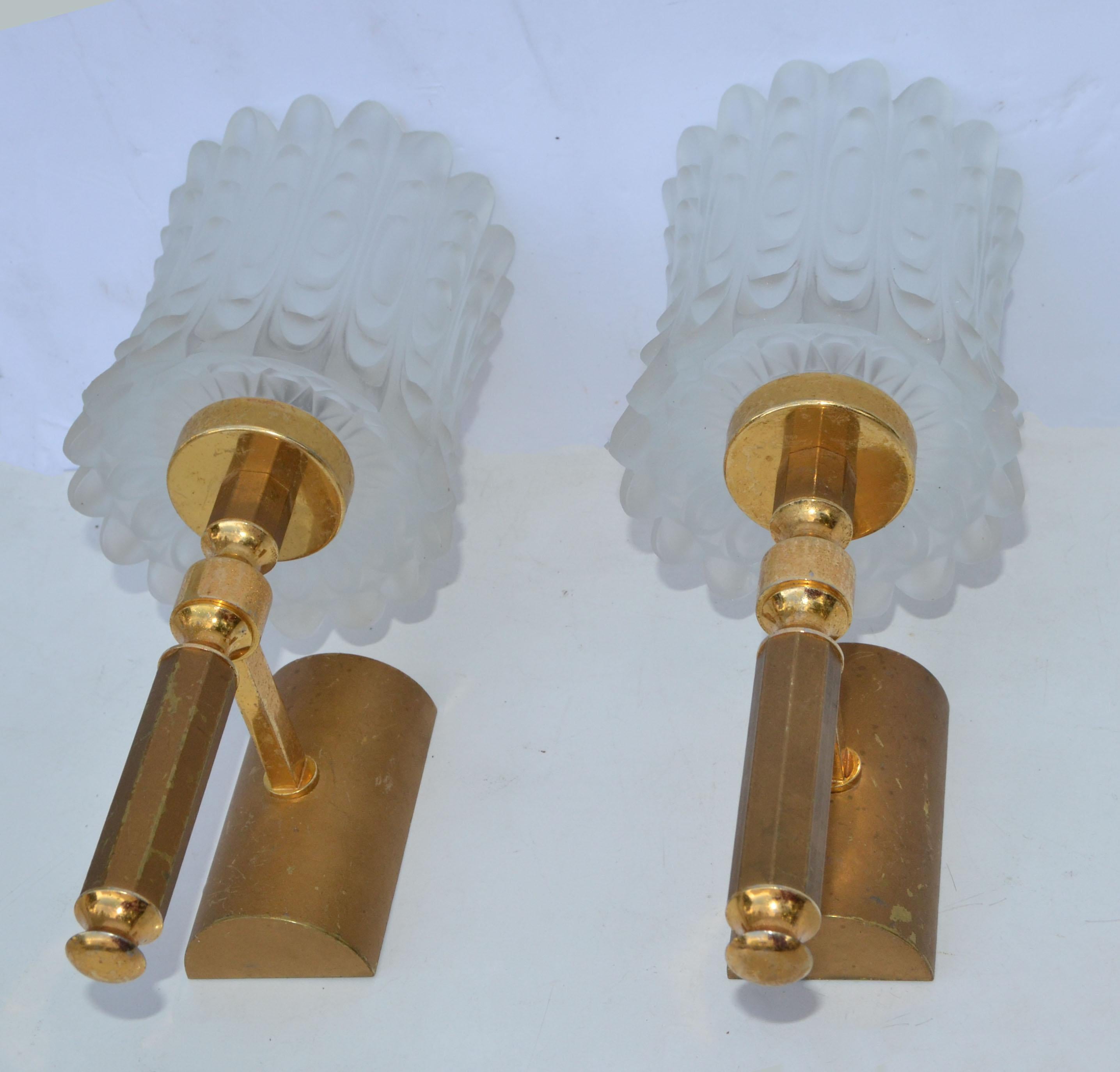 Pair of French Art Deco Brass & Frosted Glass Sconces, Wall Lights For Sale 2
