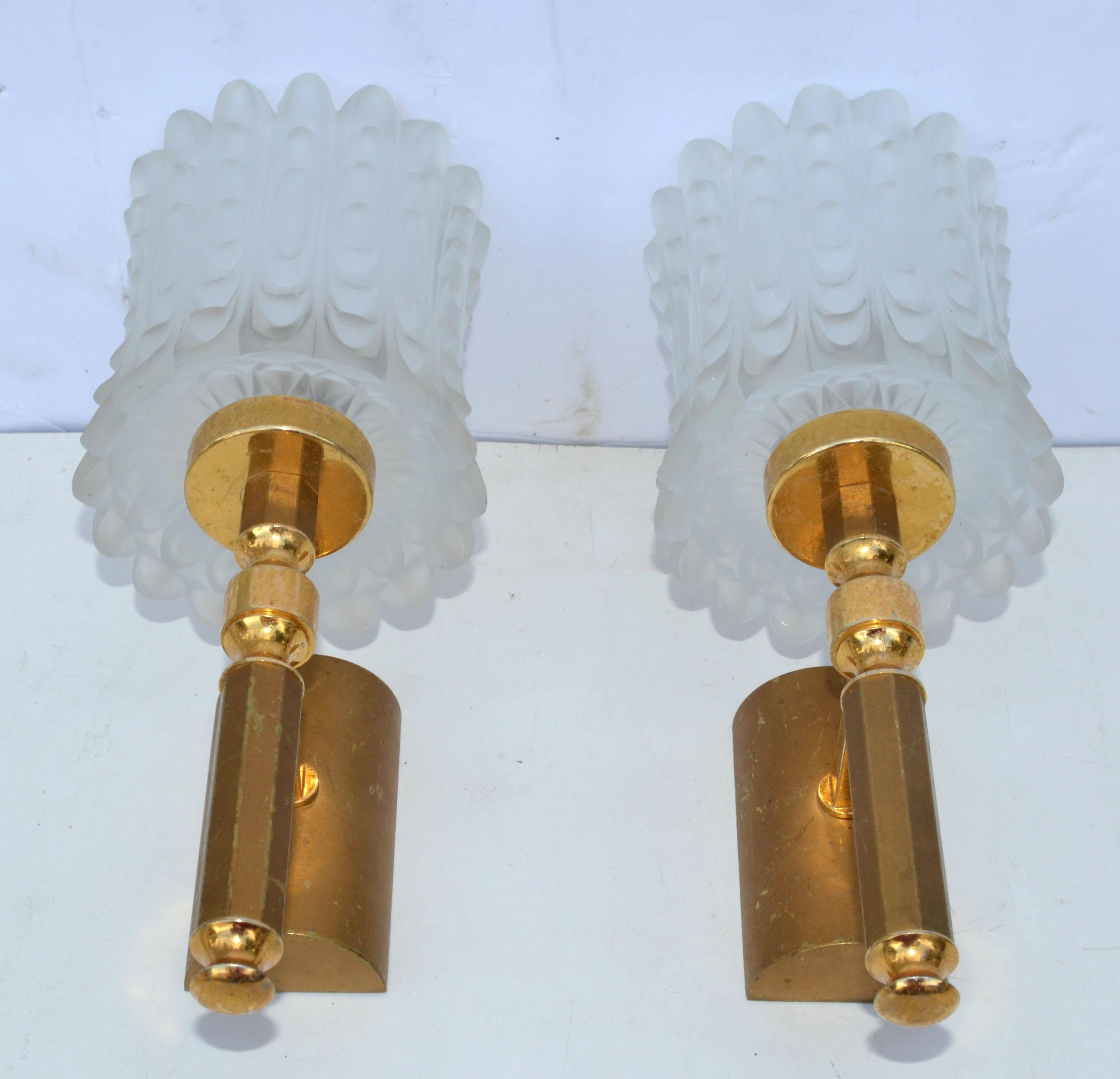 Pair of French Art Deco Brass & Frosted Glass Sconces, Wall Lights For Sale 5