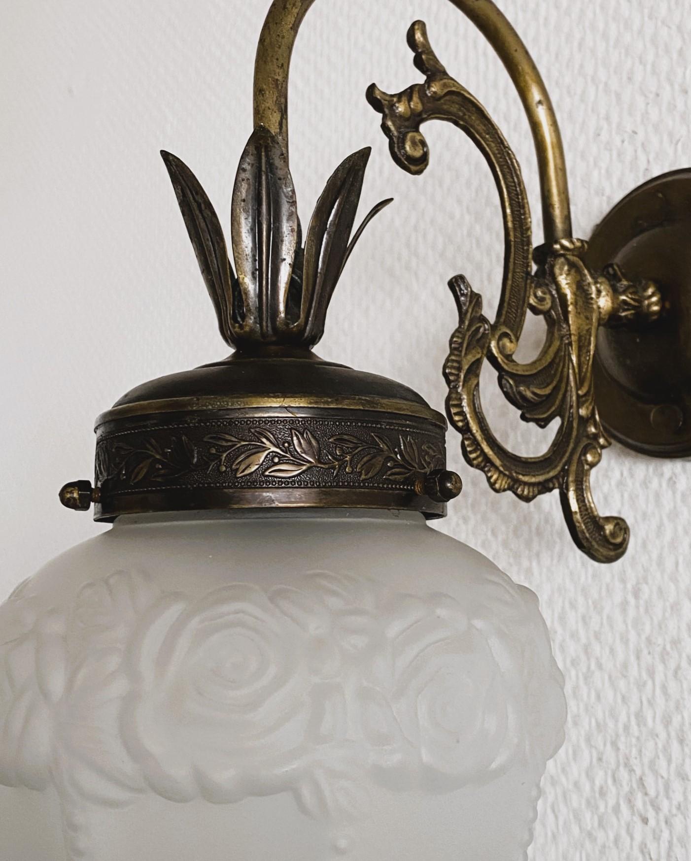 Pair of French Art Deco Brass Frosted Glass Wall Sconces, 1930s For Sale 3