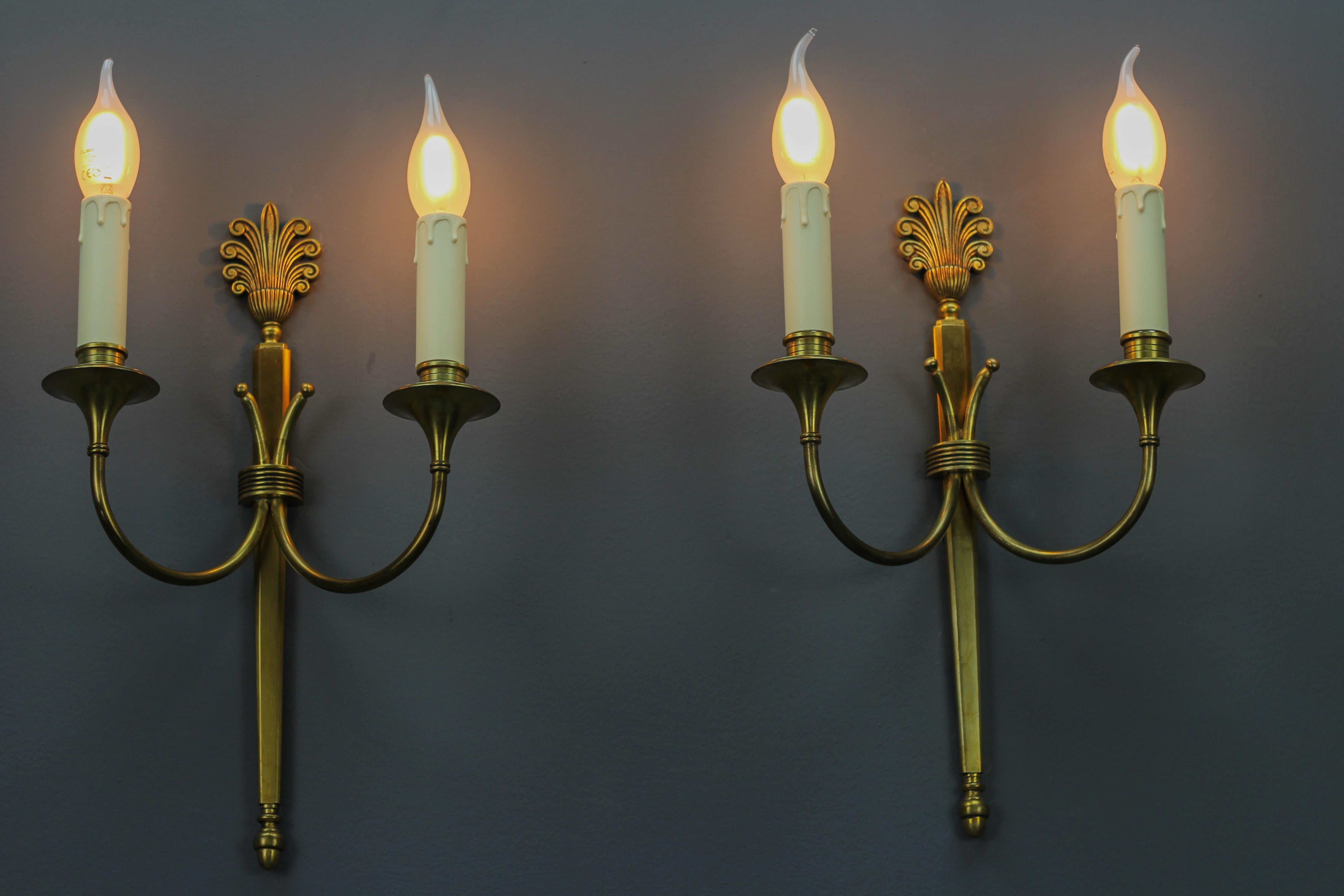 Mid-20th Century Pair of French Art Deco Brass Twin Arm Sconces, ca 1930 For Sale