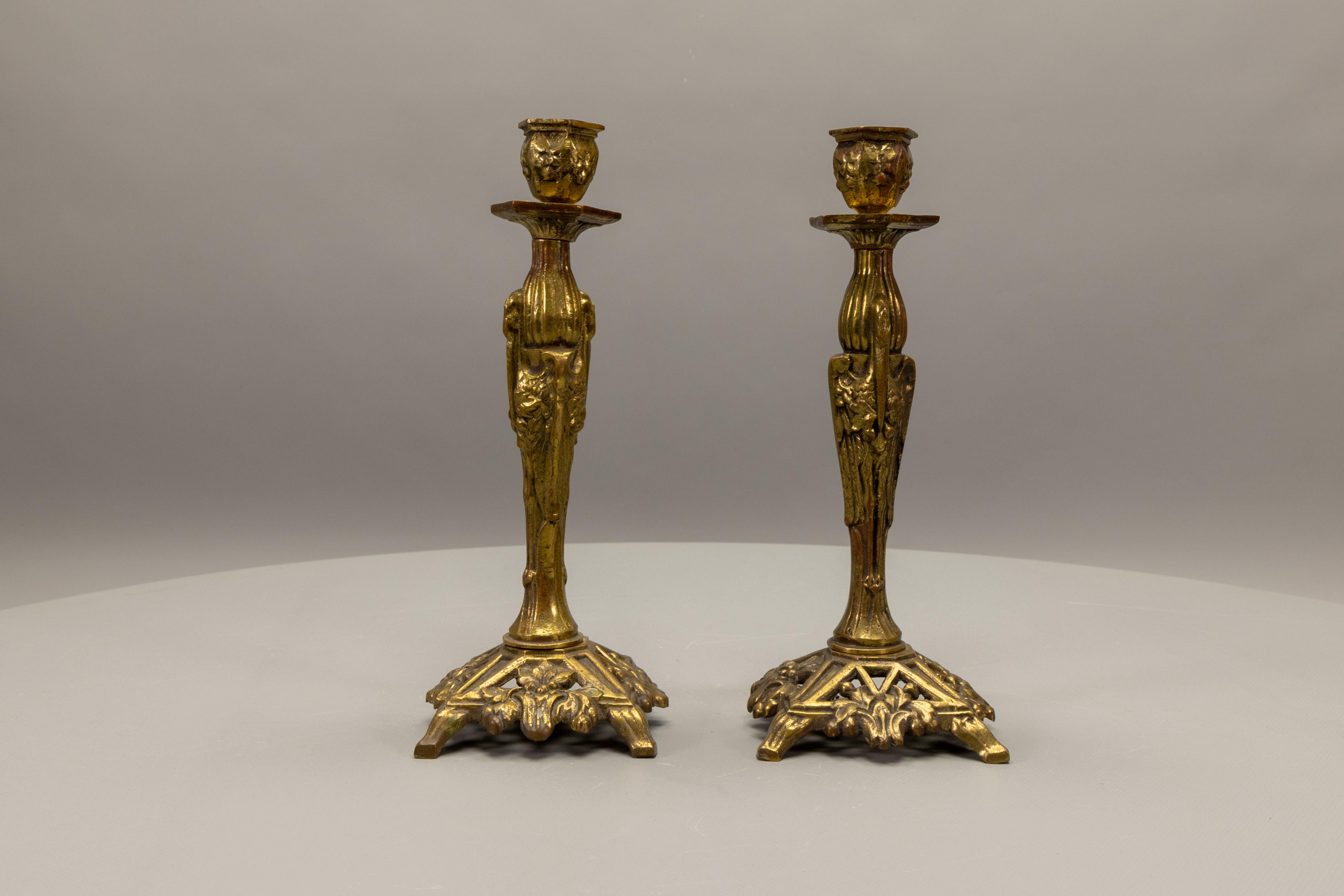 Coppia di candelieri in bronzo Art Déco francese con cicogne di Marabù, anni '30 circa in vendita 13