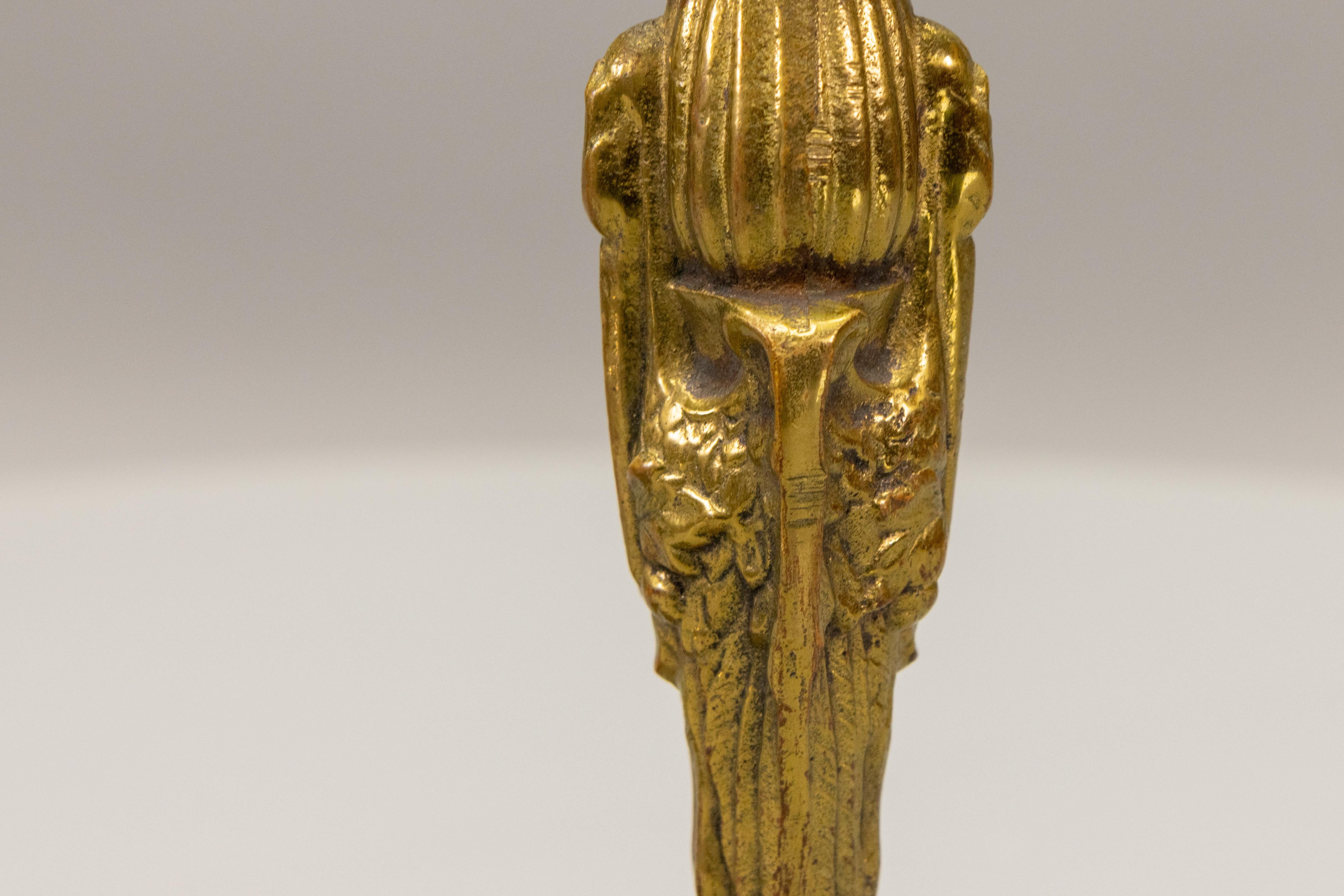 Coppia di candelieri in bronzo Art Déco francese con cicogne di Marabù, anni '30 circa In condizioni buone in vendita a Barntrup, DE