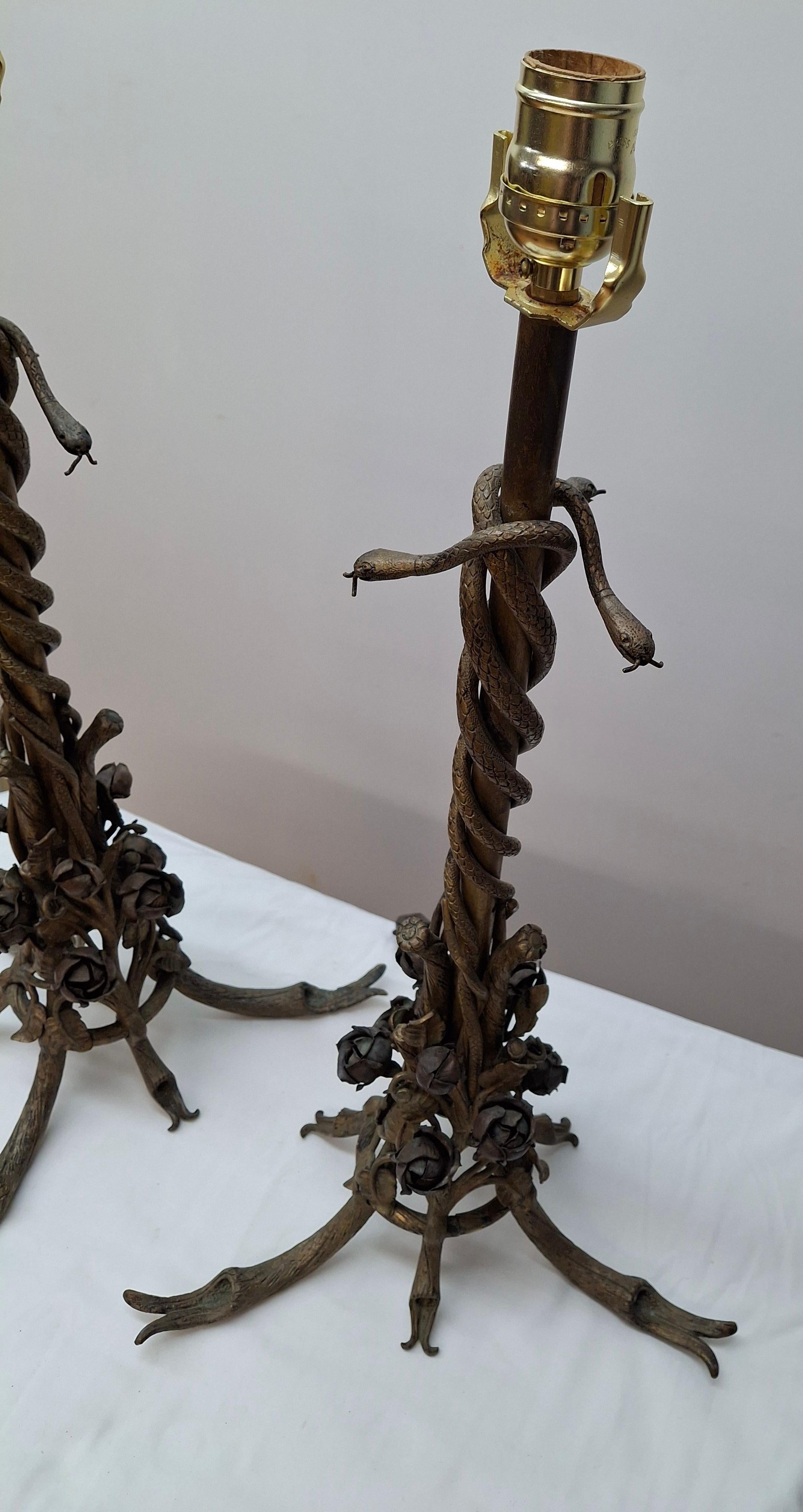 Pair of French Art Deco Bronze Table Lamps With Snakes & Roses In Good Condition In San Francisco, CA