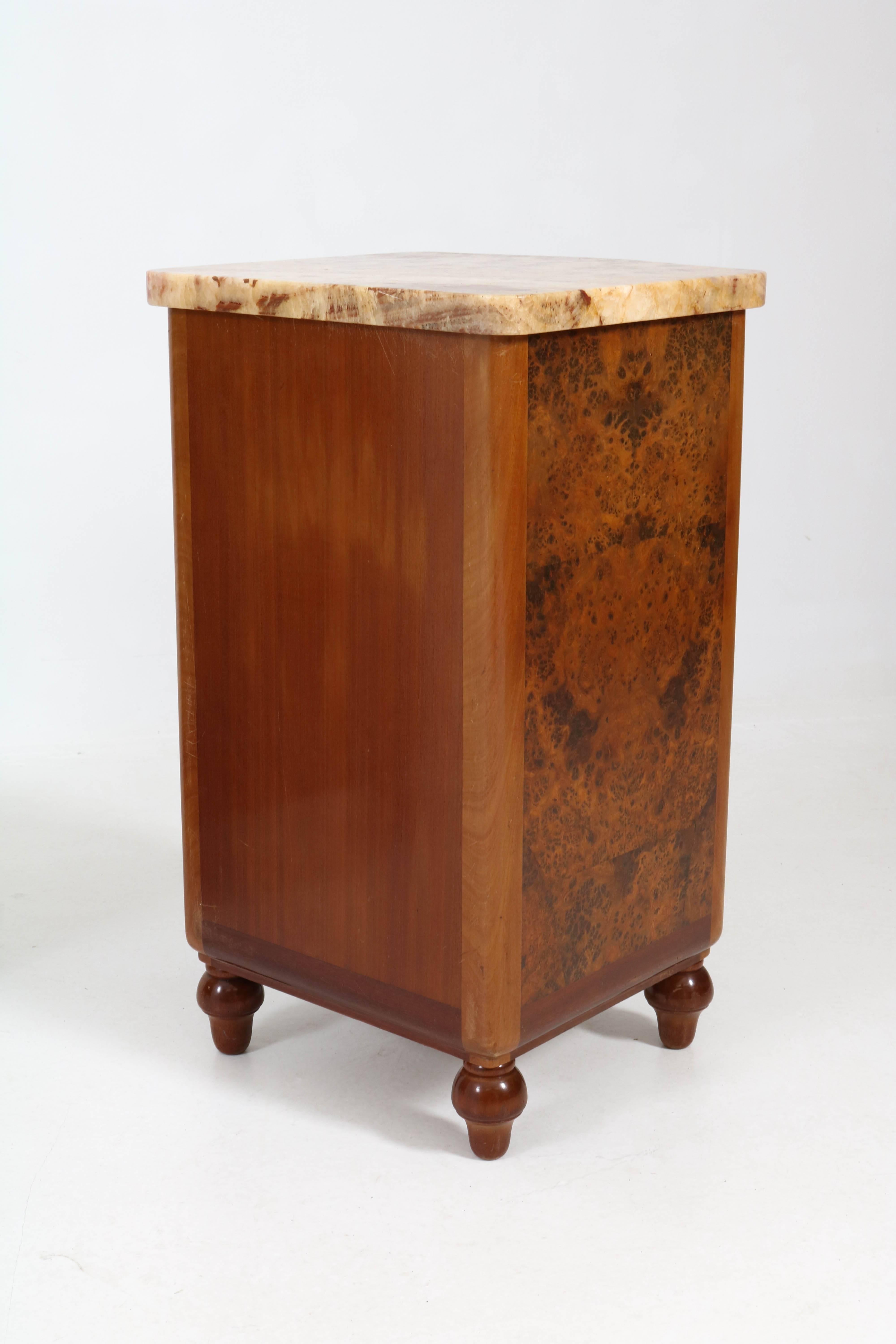 Pair of French Art Deco Burl Walnut Nightstands or Bedside Tables, 1930s 8