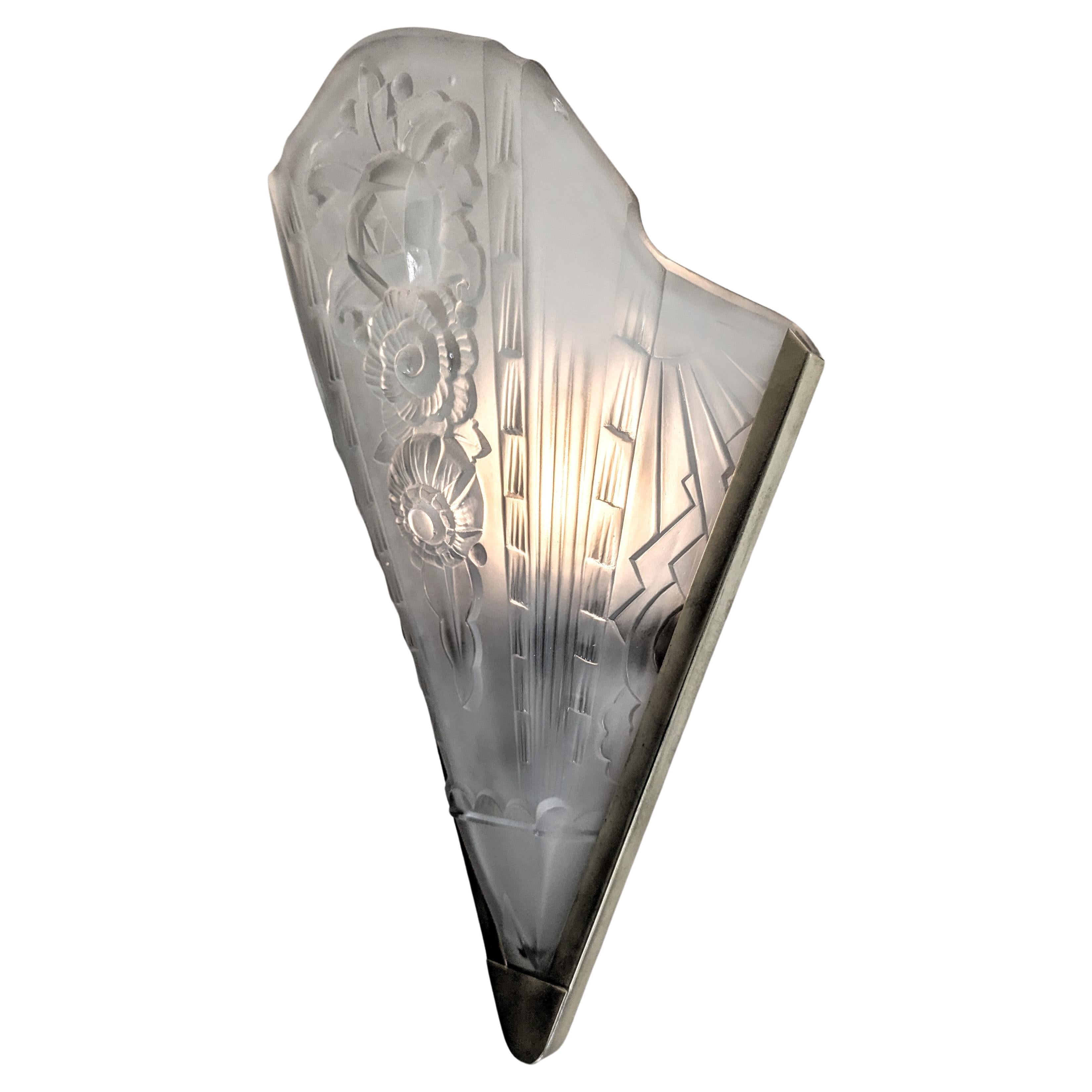 Pair of French Art Deco by Genet Michon Wall Sconces  (Two pairs are available) In Good Condition For Sale In Long Island City, NY