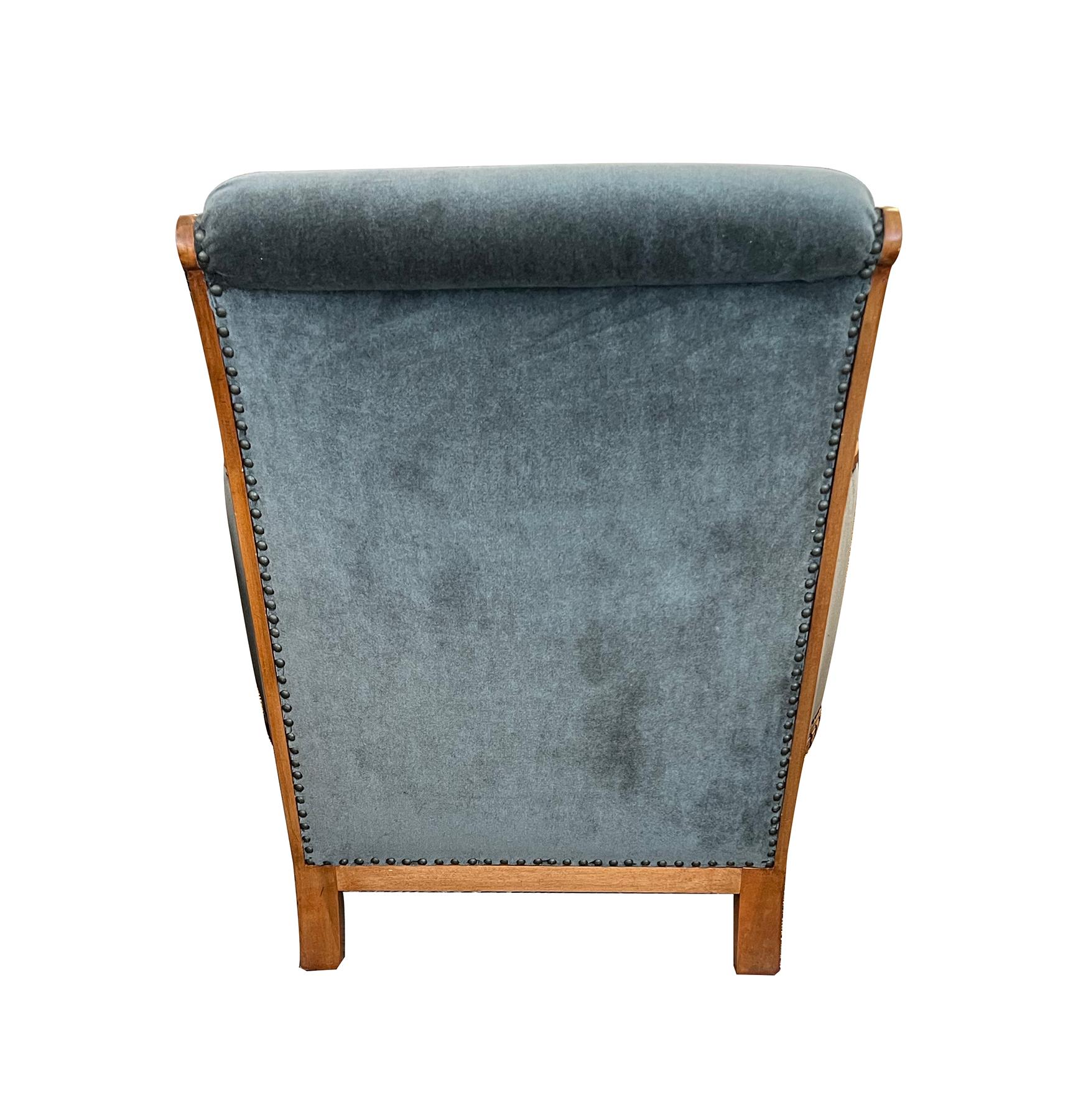 Francese Coppia di Poltrone/Bergeres imbottite in acero intagliato Art Carved francese in vendita