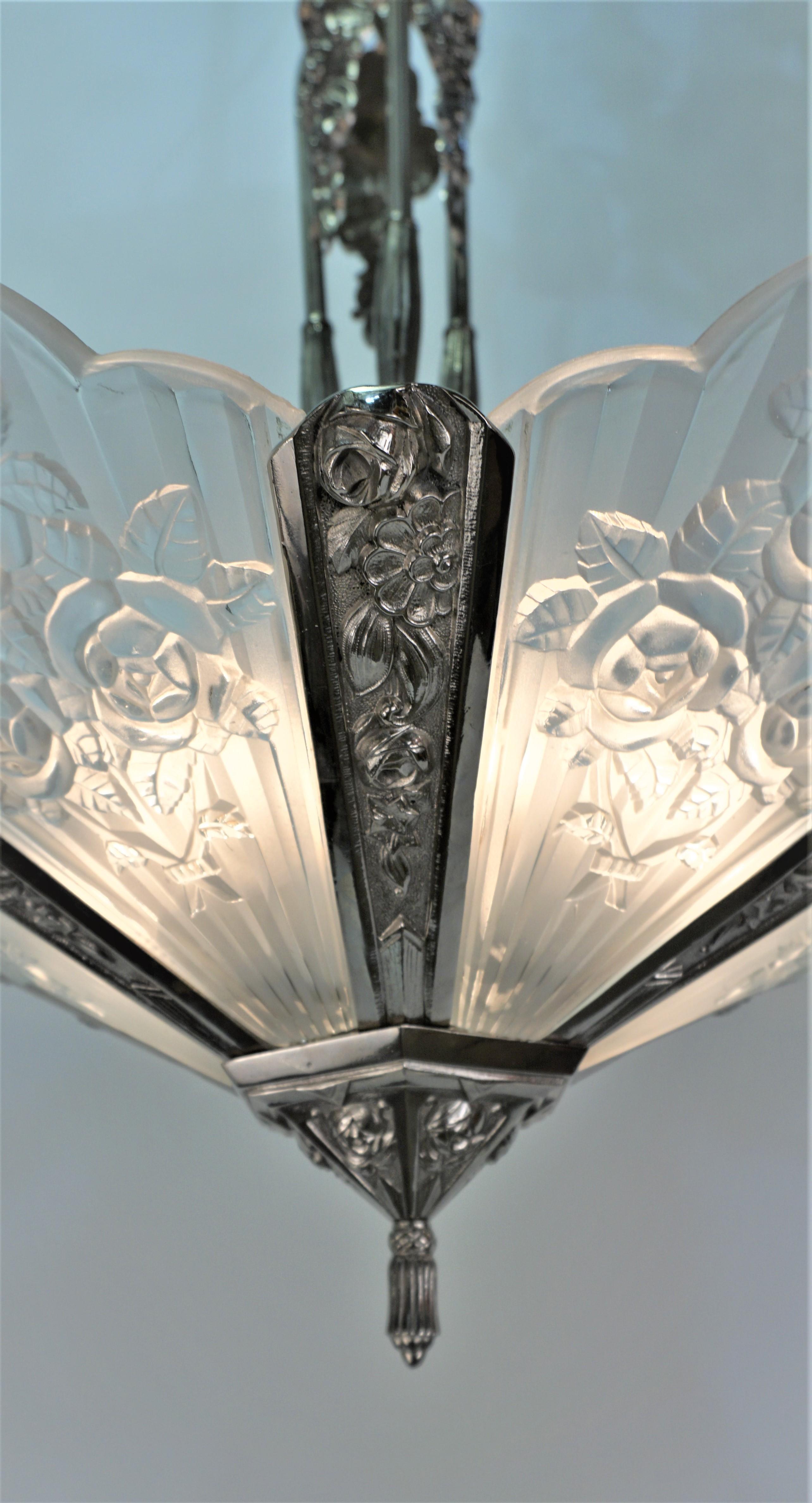 Pair of French Art Deco Chandelier by Pierre Gilles 2