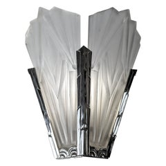 Coppia di lampade da parete a doppia tonalità in stile Art Déco francese firmate Degue
