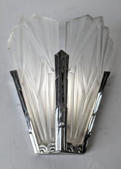 Coppia di lampade da parete a doppia tonalità in stile Art Déco francese firmate Degue