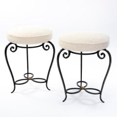 Paire de tabourets Art Déco en fer forgé Bouclé blanc France années 1930