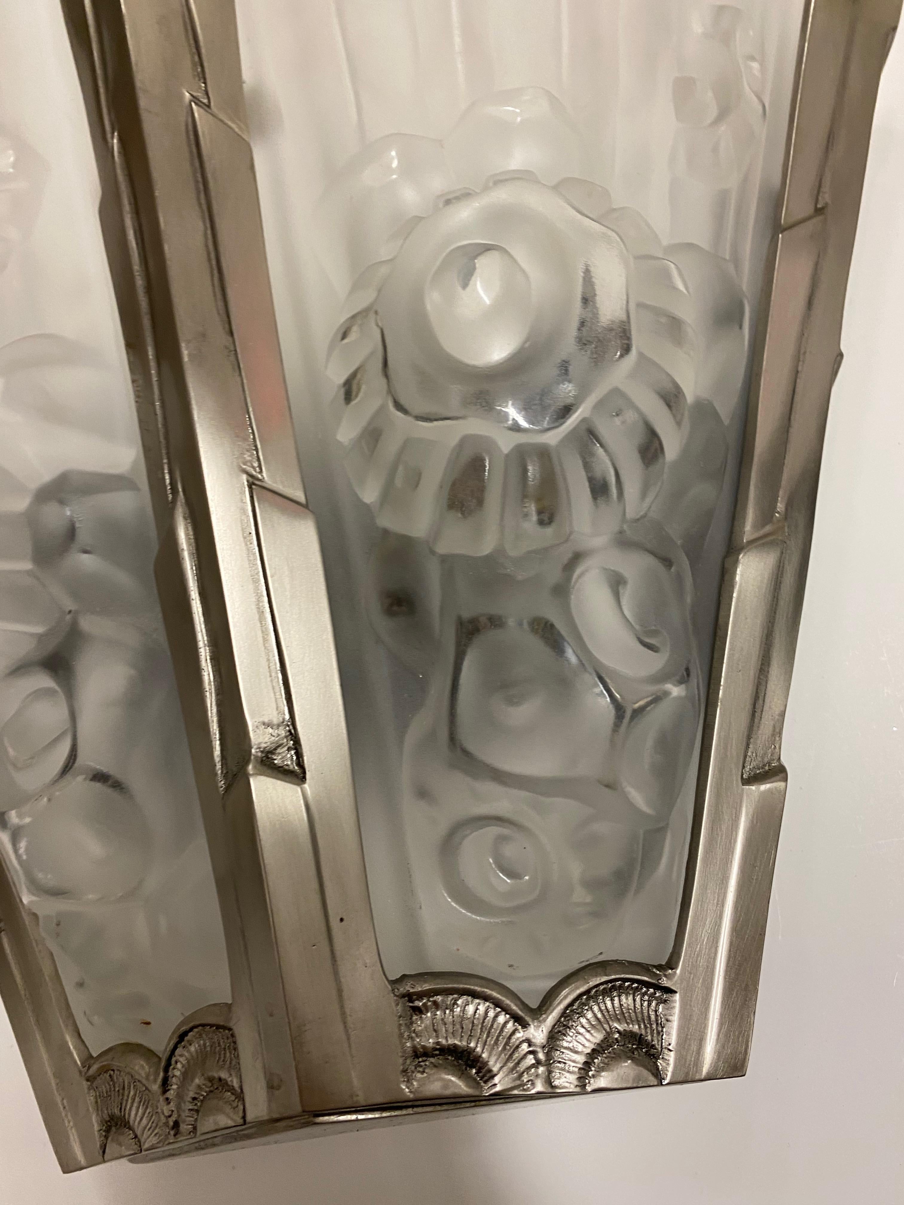 Coppia di lampade da parete francesi Art Déco Gênet et Michon in vendita 6