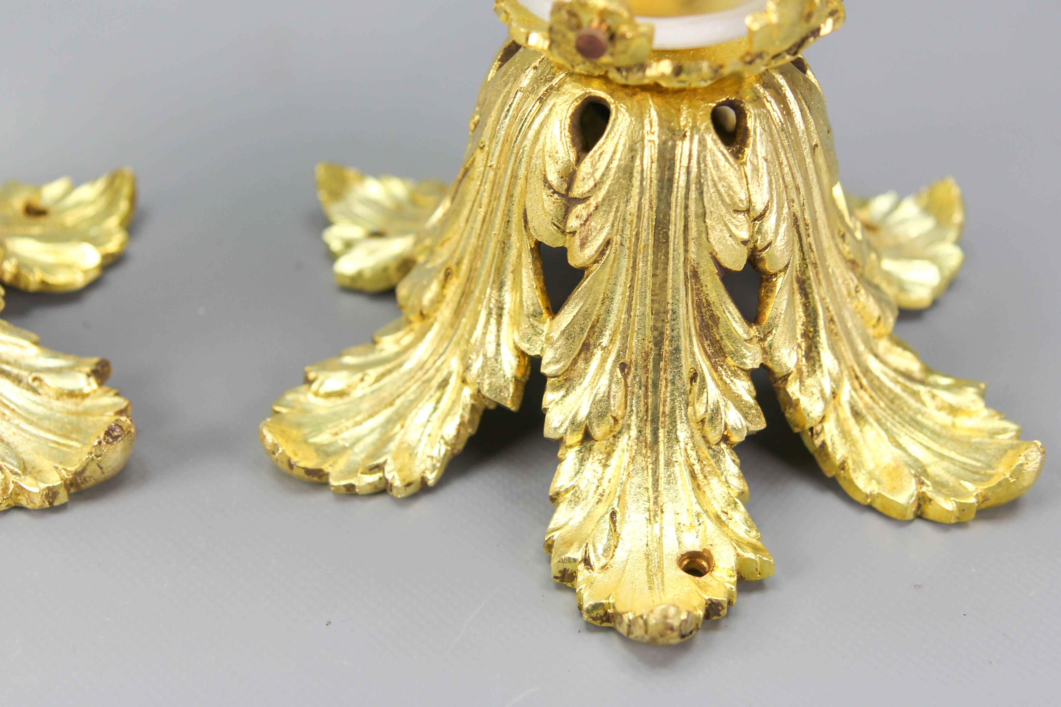 Pair of French Art Deco Gilt Bronze and Clear Glass Ceiling Lights, 1920s For Sale 8