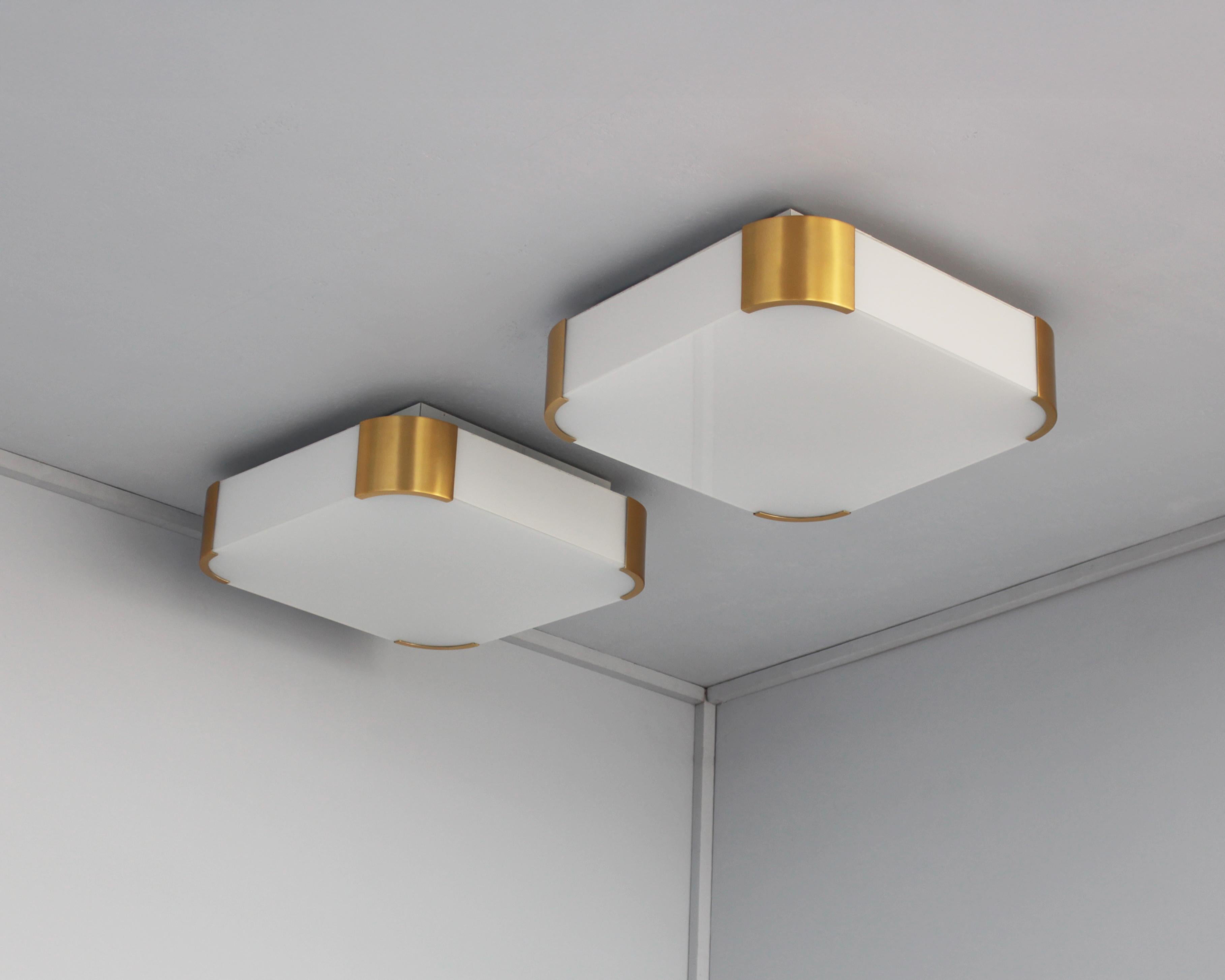 Pair of French Art Deco Glass and Brass Ceiling or Wall Lights by Jean Perzel In Good Condition For Sale In Long Island City, NY