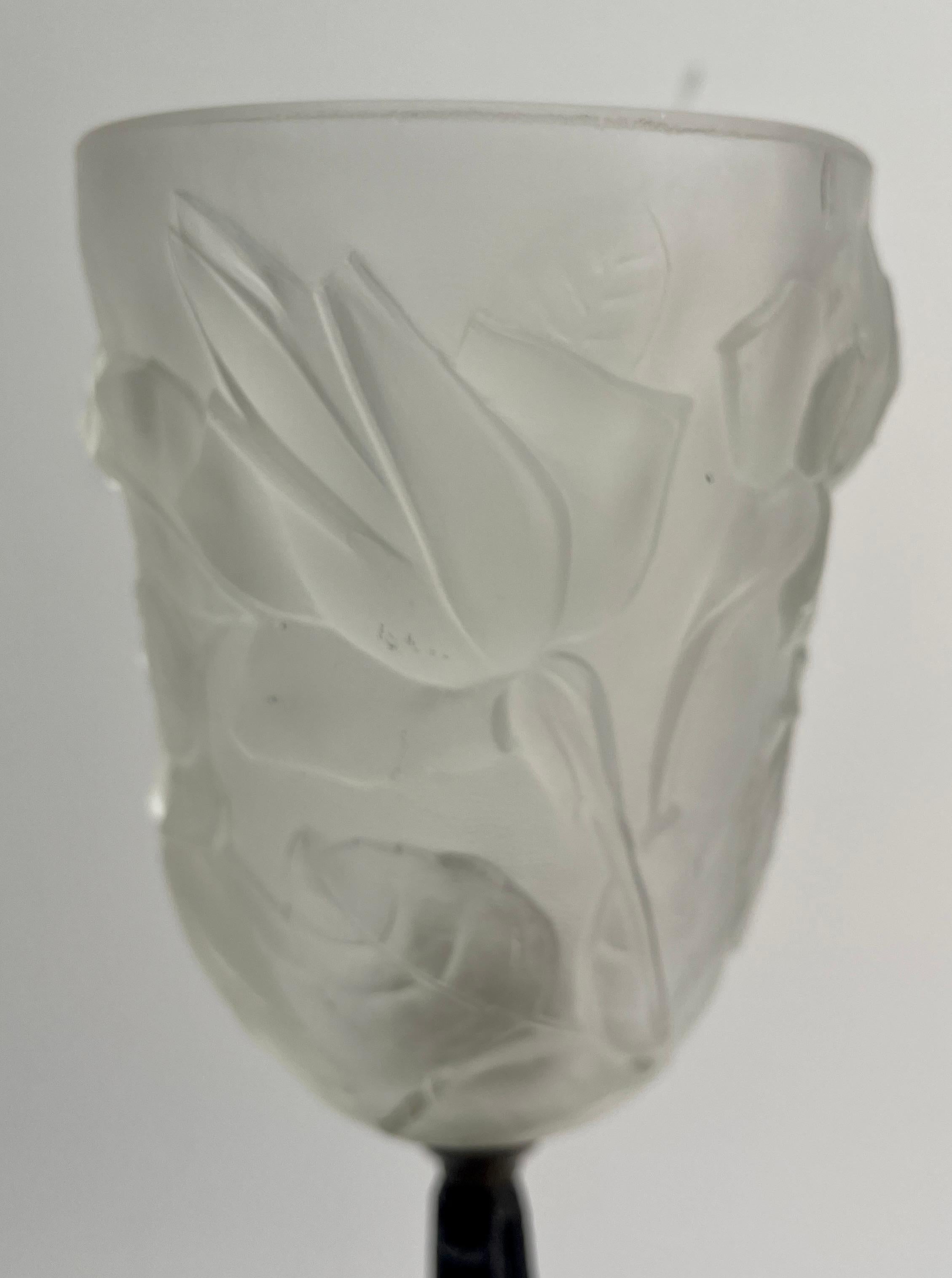 Paire de lampes Art Déco en fer forgé avec abat-jour en verre Bon état - En vente à Verviers, BE