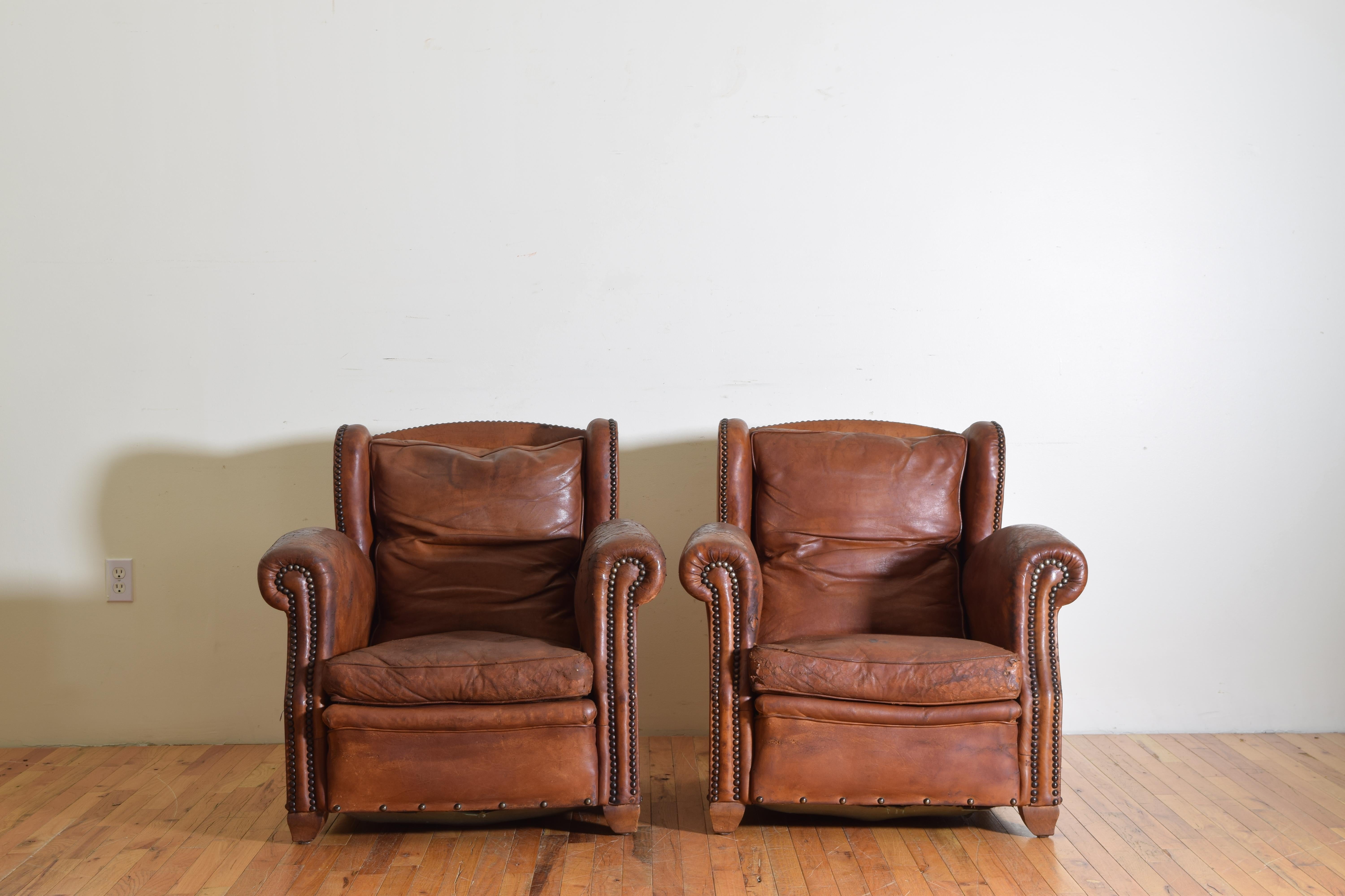 Mid-20th Century Pair of French Art Deco Leather Upholstered Club Chairs, 20th Century