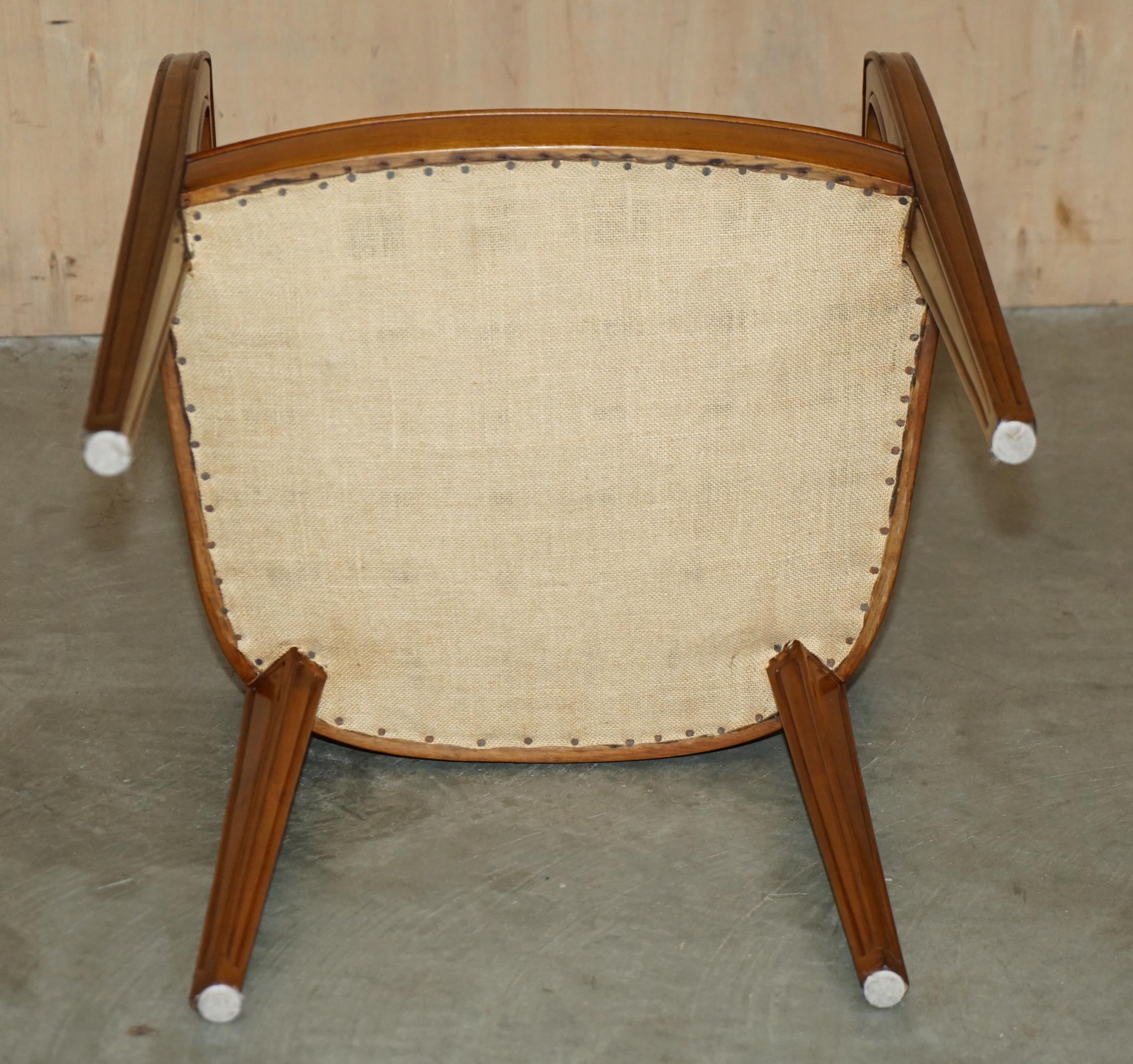 PAiR OF FRENCH ART DECO LEON JALLOT ART NOUVEAU WALNUT ARMCHAIRS PART OF A SUITE For Sale 3