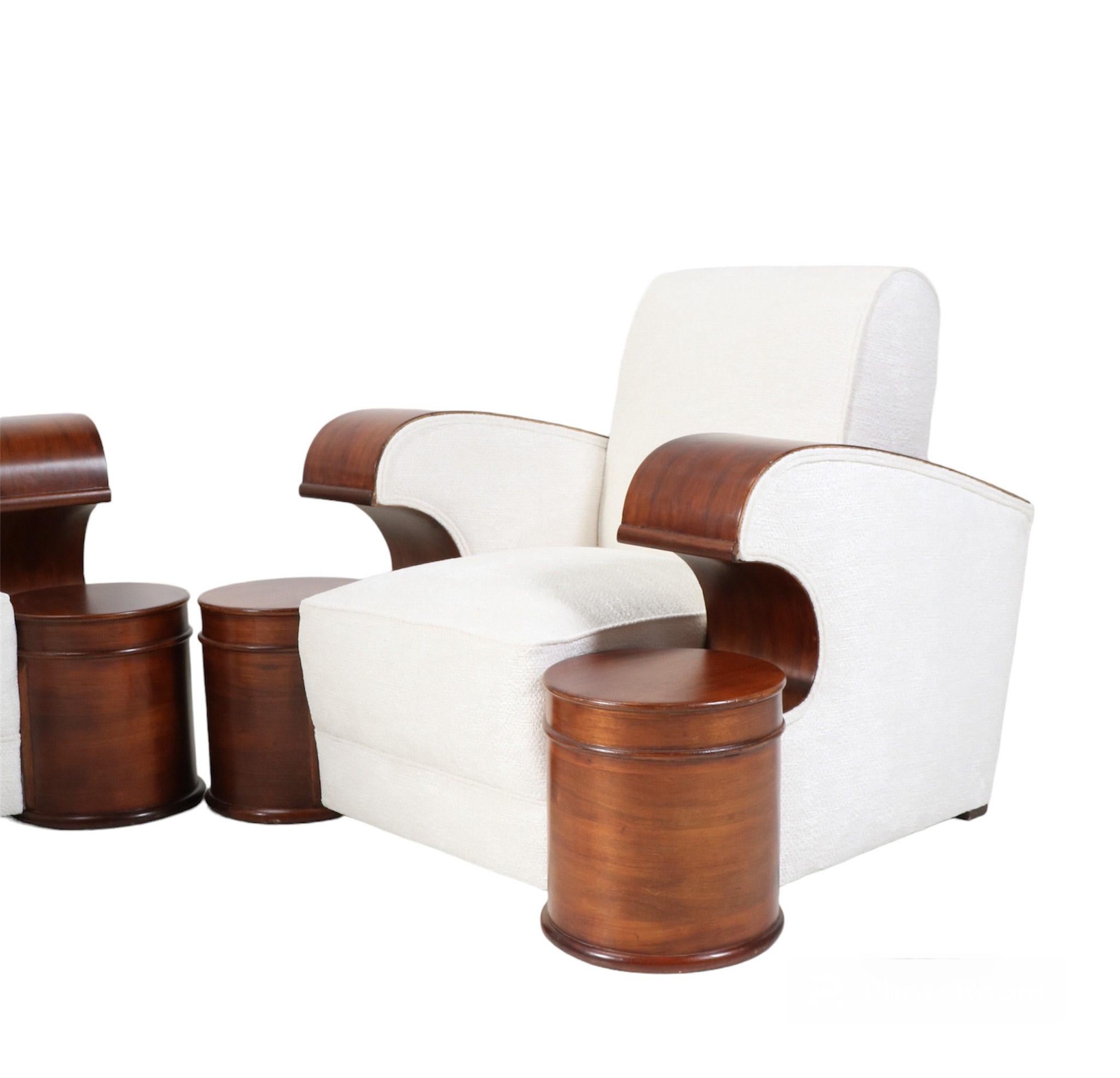 Pair of French Art Deco Lounge Chairs with Bouclé, 1930s For Sale 1