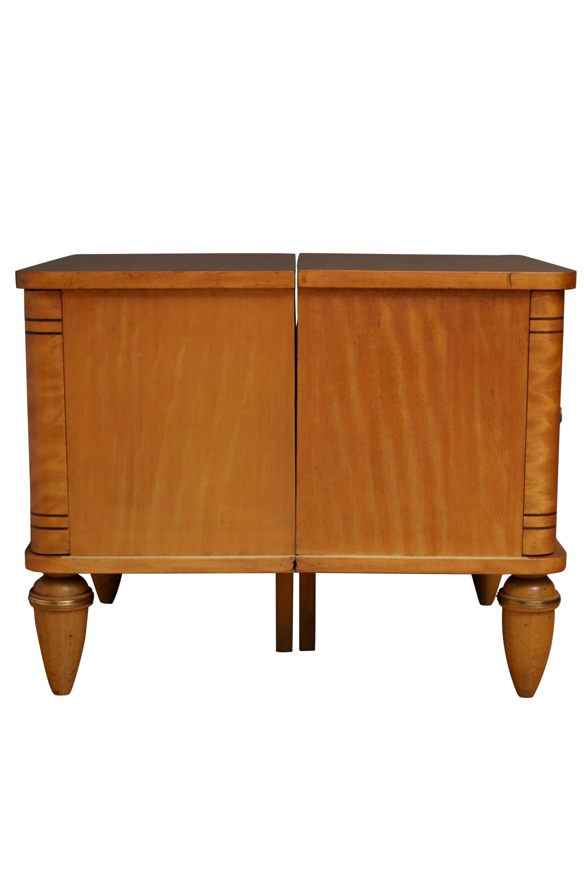 Pair of French Art Deco Low Bedside Cabinets 6