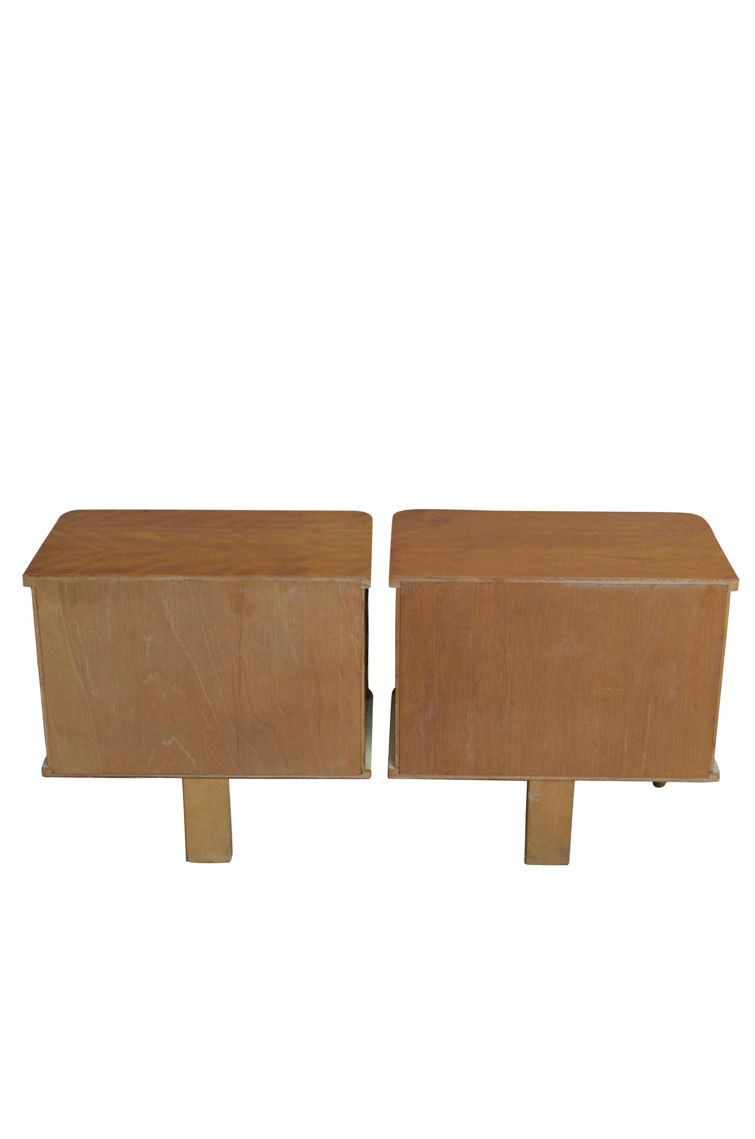 Pair of French Art Deco Low Bedside Cabinets 7