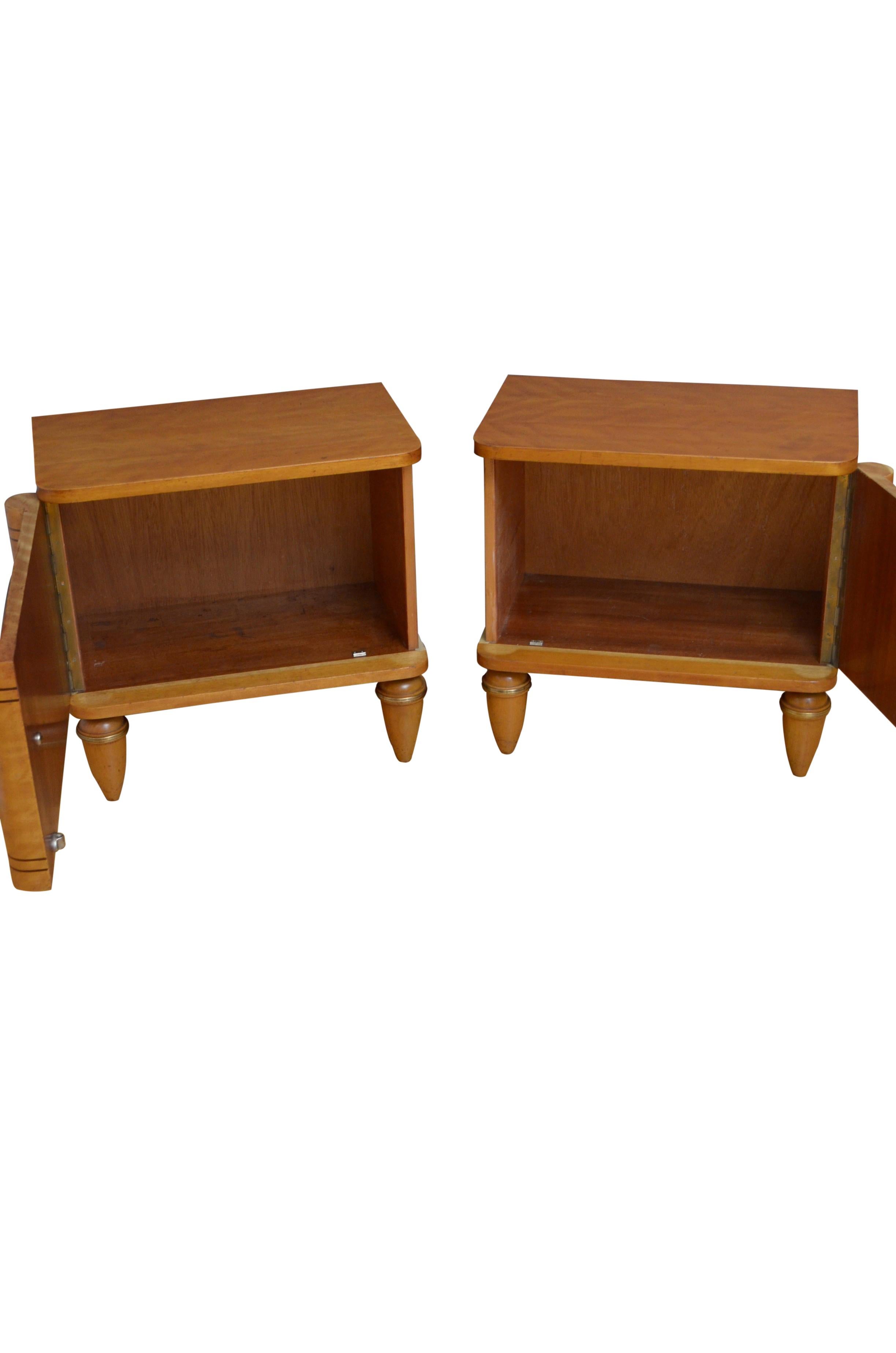 Pair of French Art Deco Low Bedside Cabinets 4