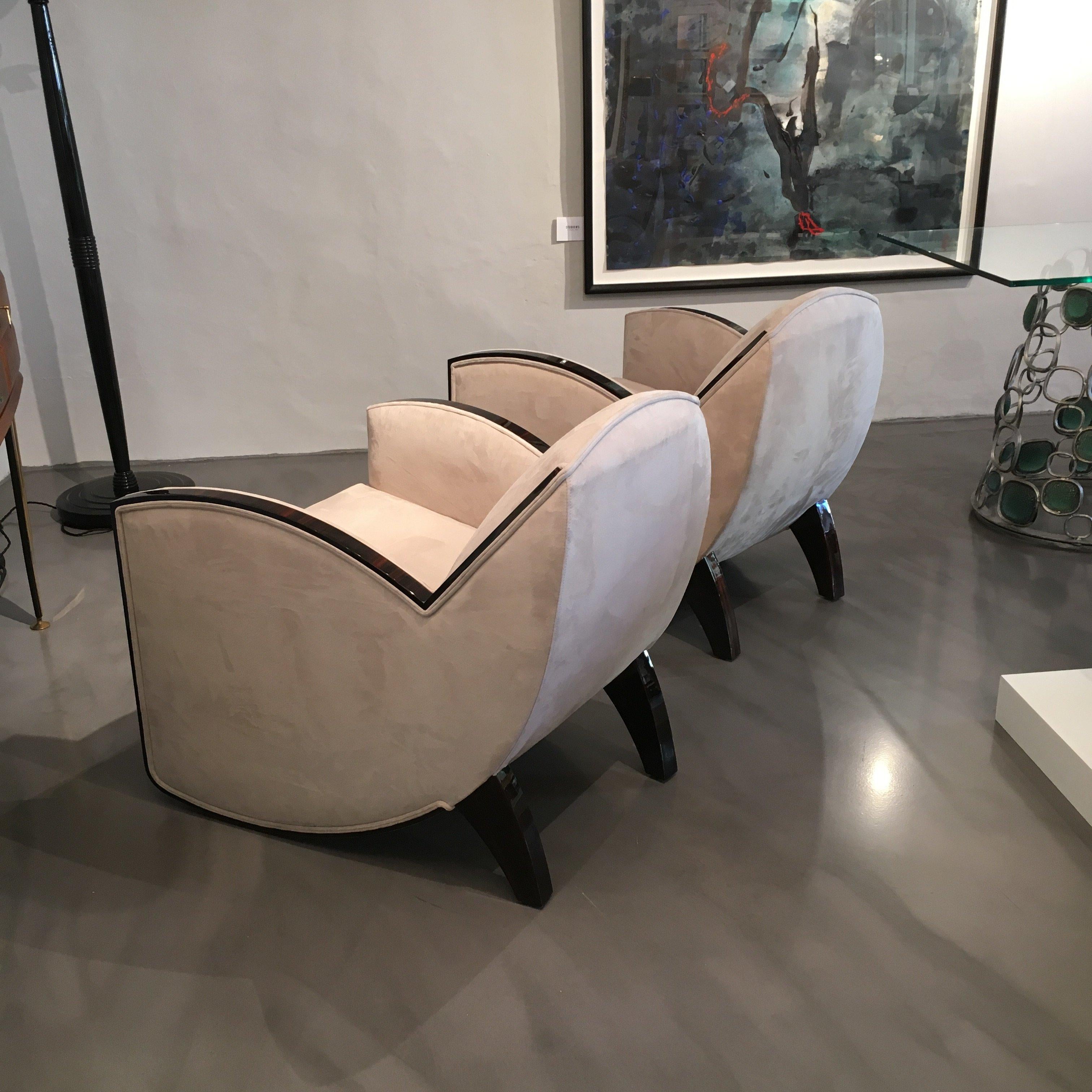 Pareja de Sillones Franceses Art Decó de Macassar al Estilo de Jules Leleu en Nuevo estado para la venta en Salzburg, AT