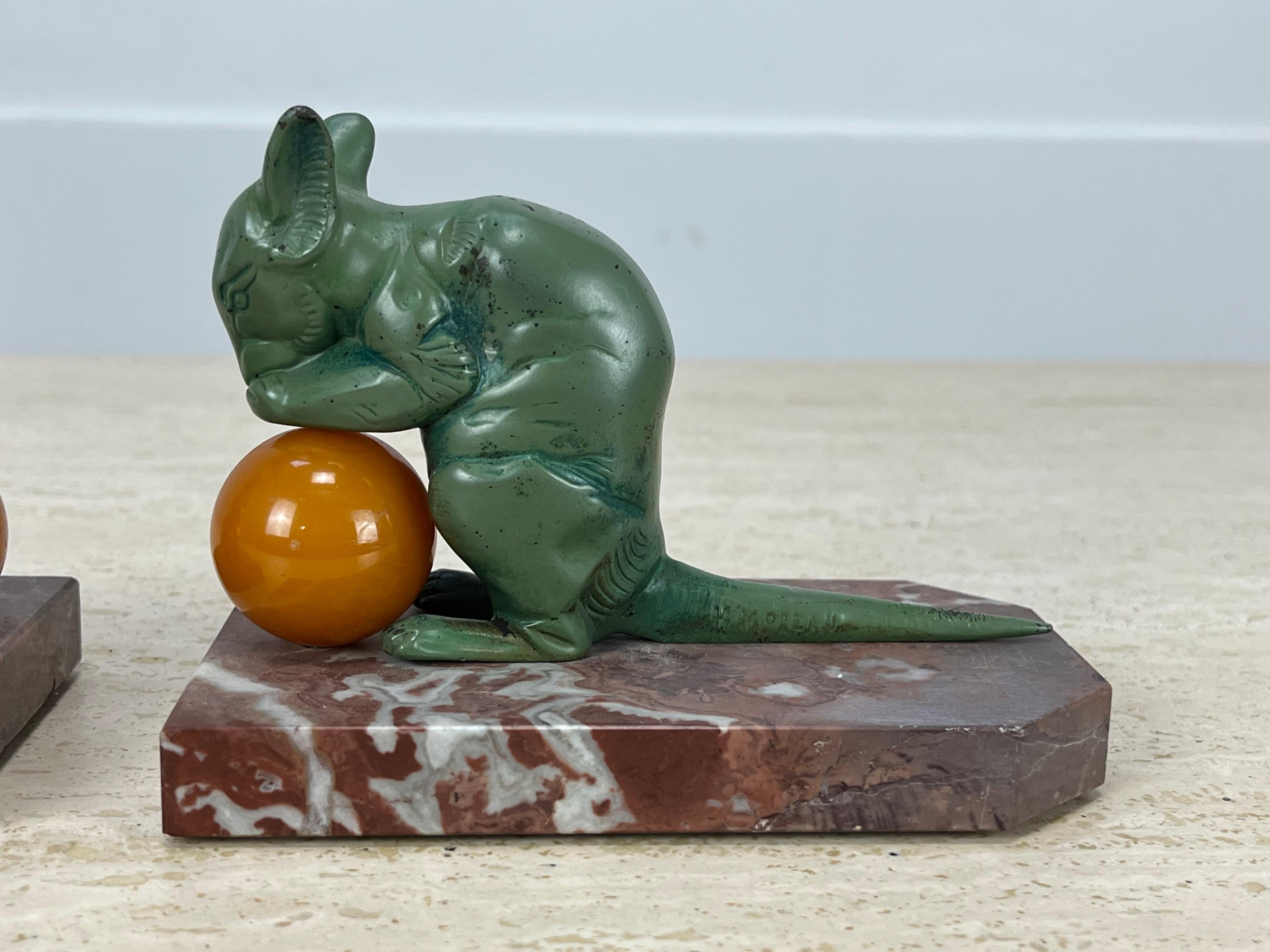Pair of French Art Deco mice Bookends by H. Moreau For Sale 5