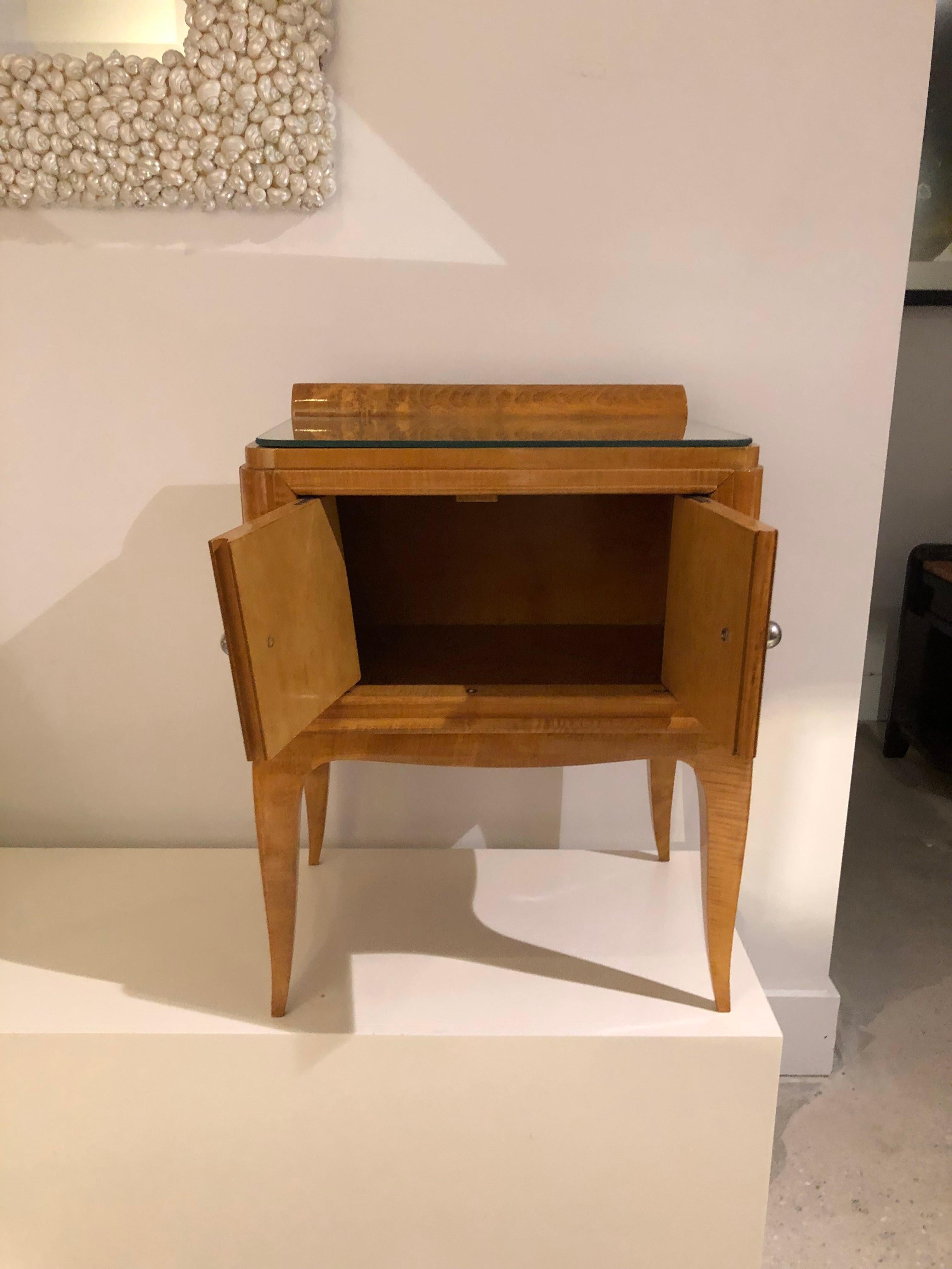 Mid-20th Century Pair of French Art Deco Nightstands