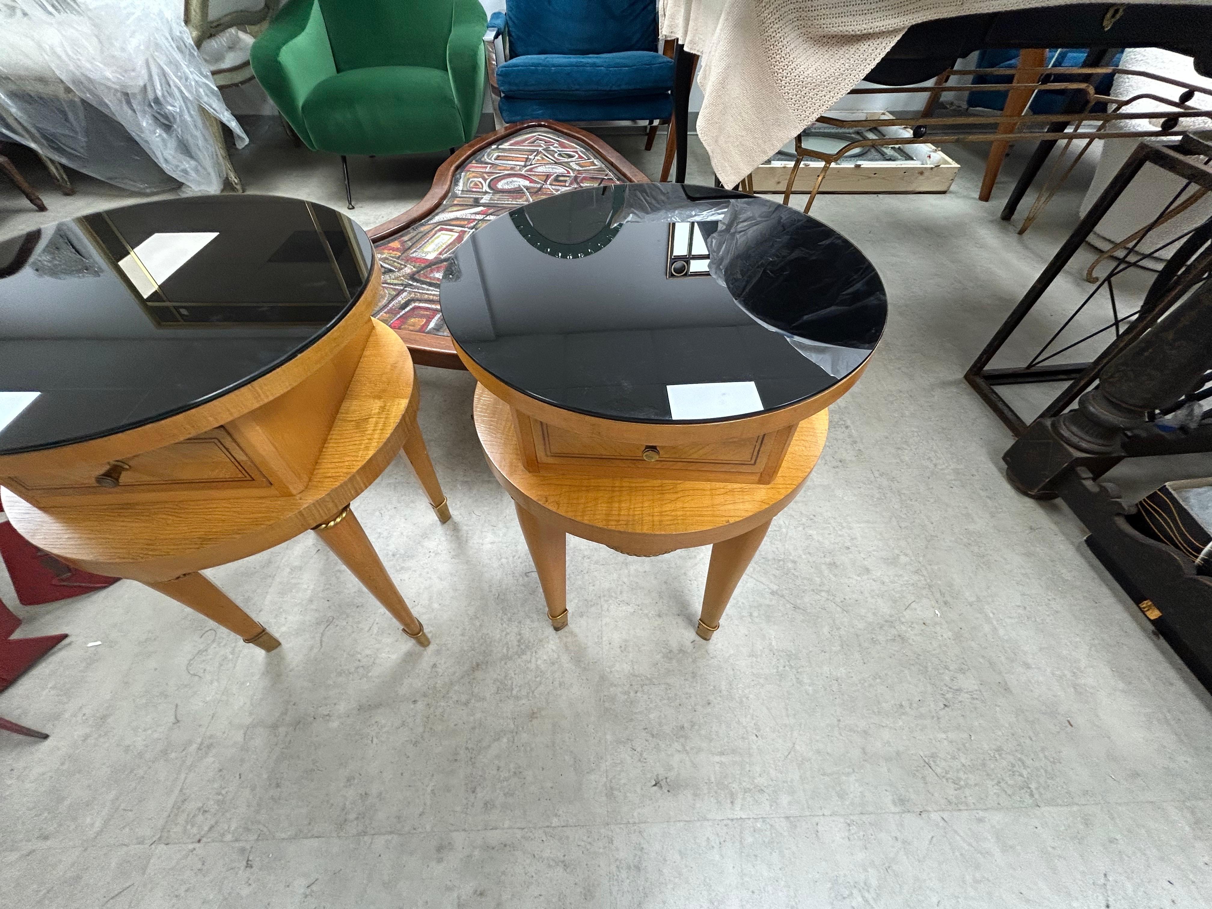 Pair of French Art Deco Nightstands For Sale 1