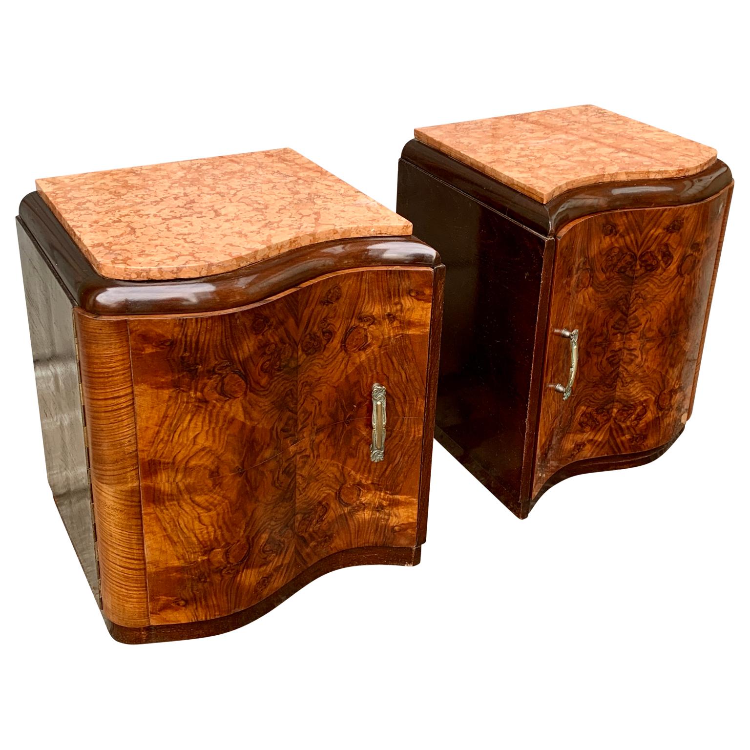 Veneer Pair of French Art Deco Nightstands in Walnut And Pink Travertine For Sale