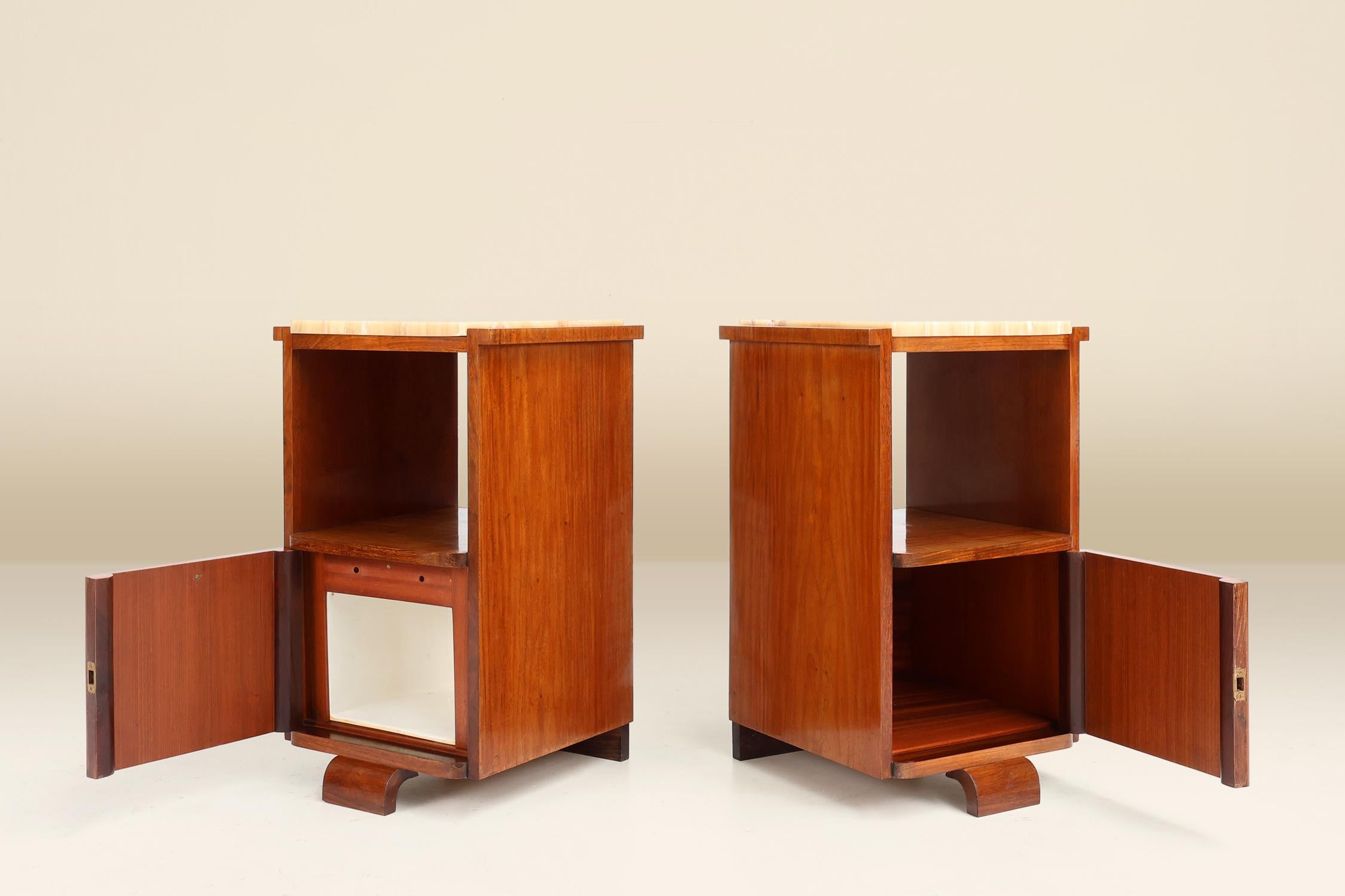 Pair of French Art Deco nightstands with marble top, ca. 1925 For Sale 2