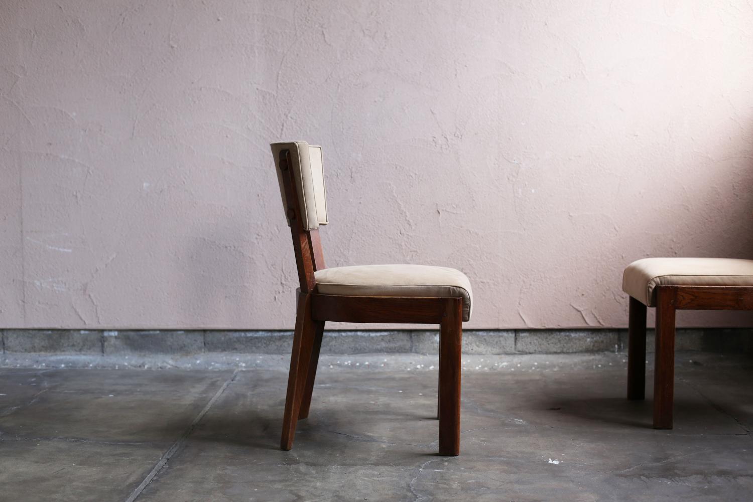 Pair of French Art Deco Oakwood Dining Chairs by Charles Dudouyt For Sale 2