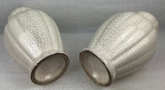 Paire de vases en céramique craquelée Saint-Clément de style Art déco français