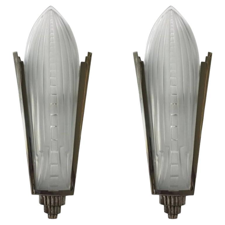 Pair of French Art Deco Sconces Signed by Genet et Michon For Sale