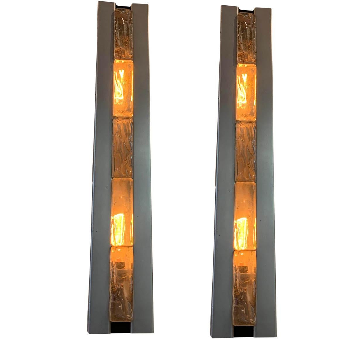 Pair of French Art Deco Sconces with 5 Saint Gobain Glass Bricks, circa 1970 For Sale 5