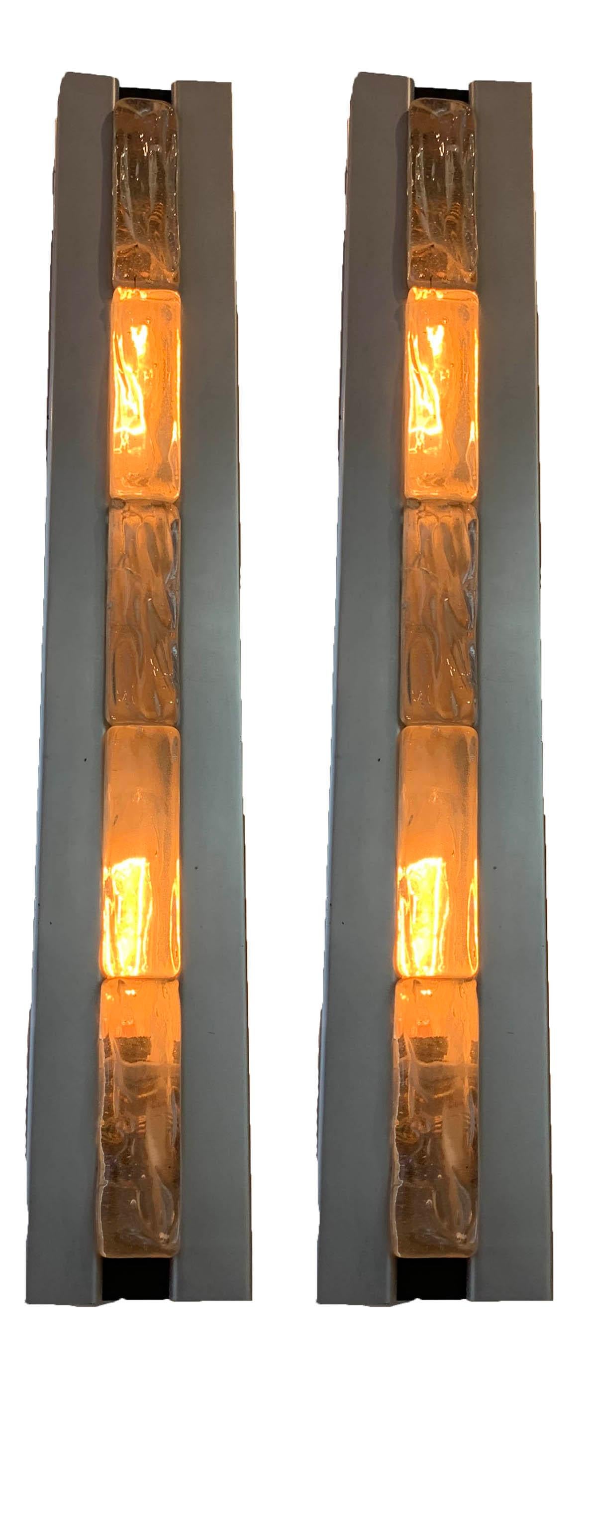 Pair of French Art Deco Sconces with 5 Saint Gobain Glass Bricks, circa 1970 For Sale