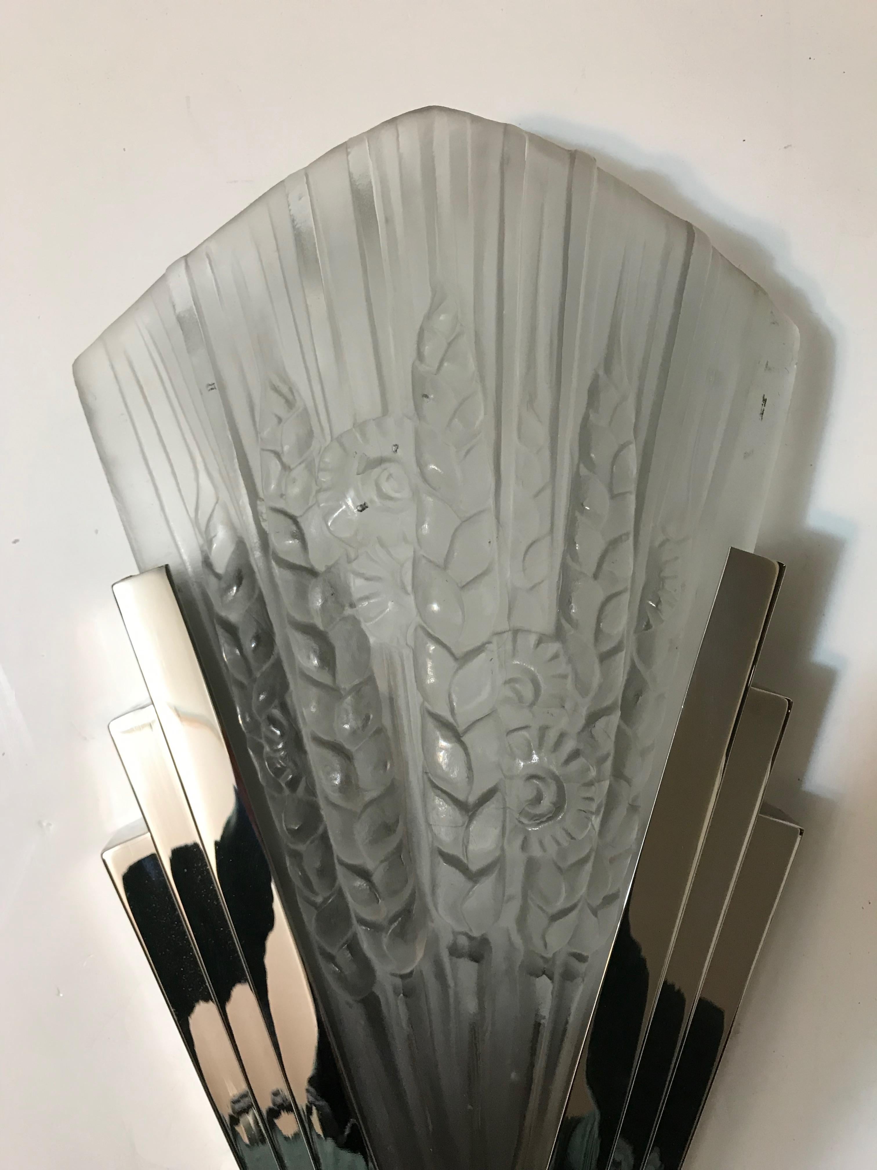 Pair of French Art Deco Skyscraper Floral Sconces For Sale 4