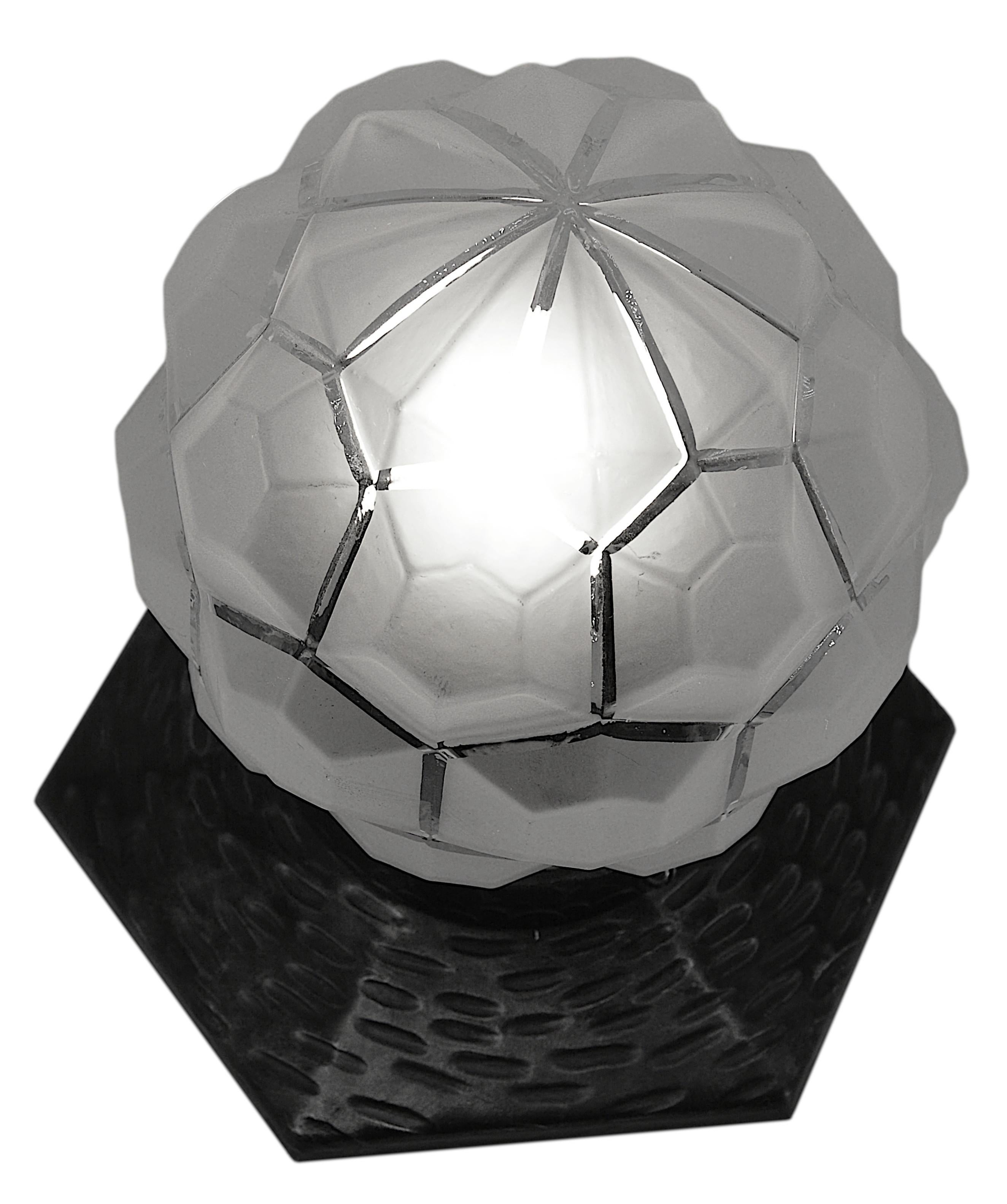 Paar französische Art Deco Tischlampen 1920 im Zustand „Hervorragend“ im Angebot in Saint-Amans-des-Cots, FR