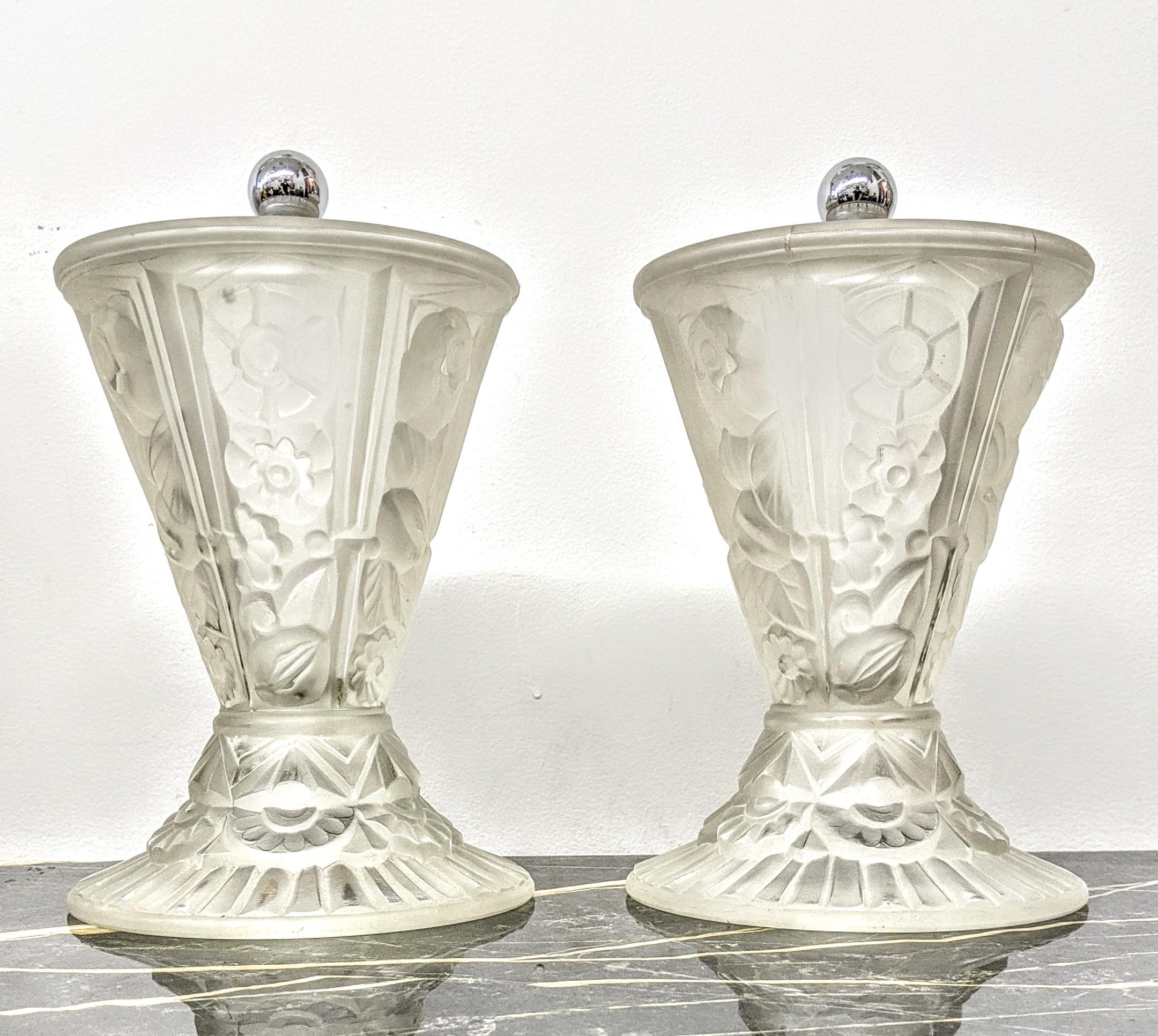 A gorgeous pair of French Art Deco frosted glass table Lamps by the French artist 