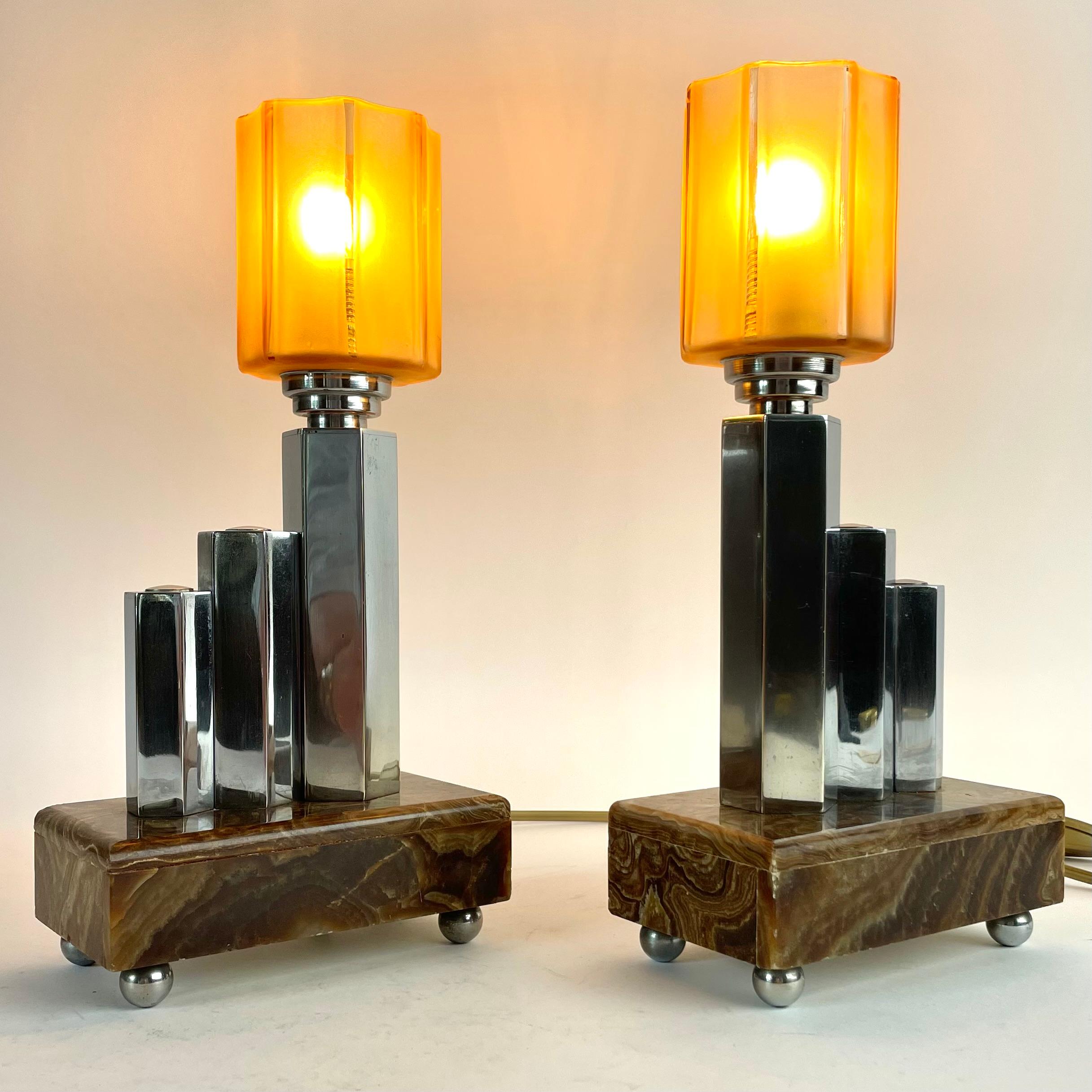 Pair of French Art Deco Table Lamps in Onyx, Chrome & Frosted Glass, 1930s For Sale 2