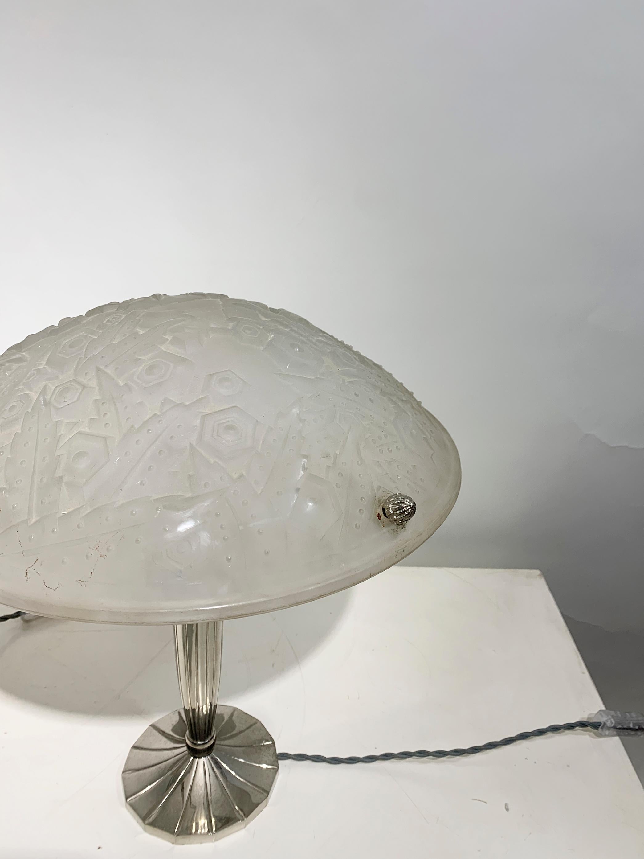 Paire de lampes de table Art Déco signées I Muller Frères Luneville Bon état - En vente à Beirut, LB
