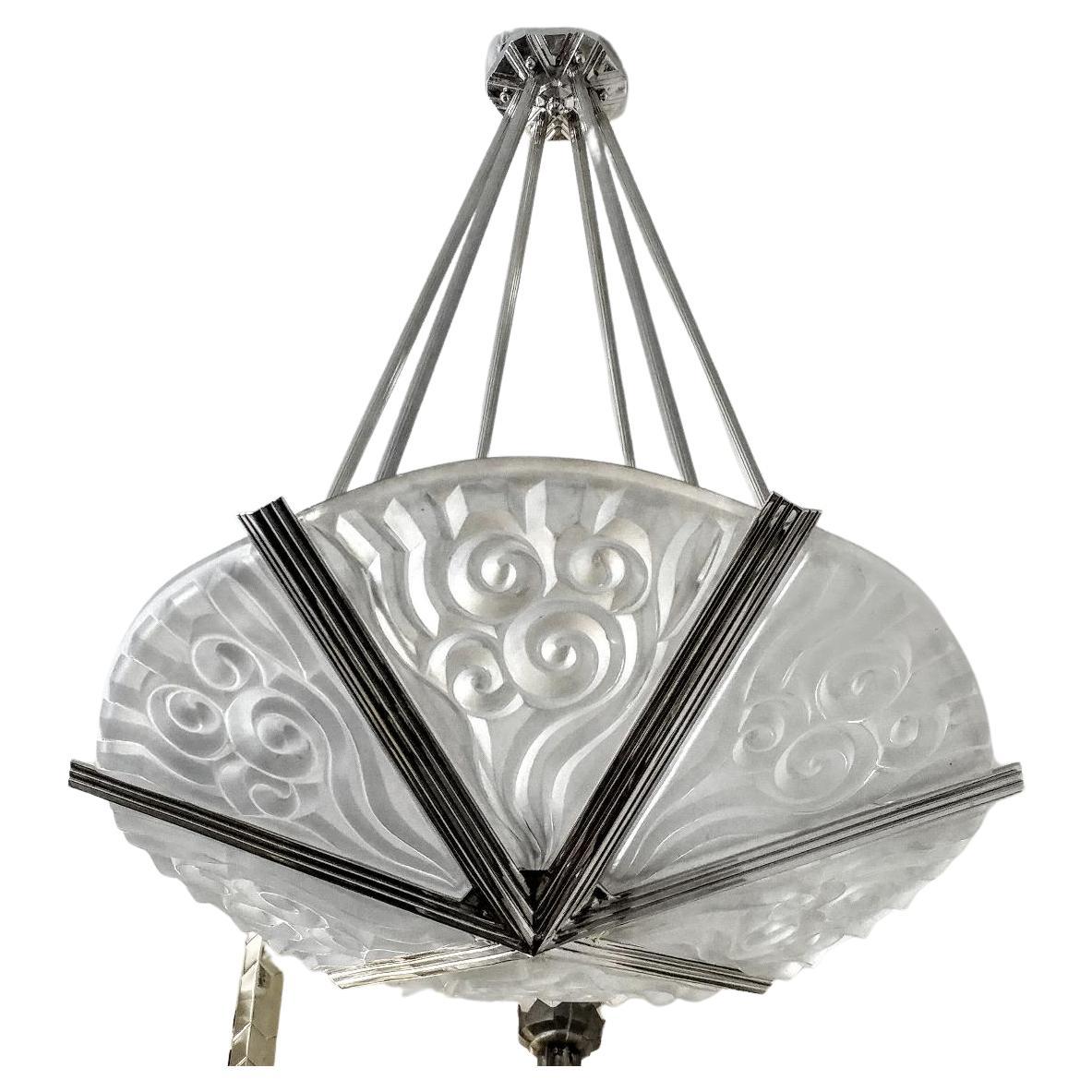 XX secolo Coppia di applique francesi Art Déco di Degue in vendita