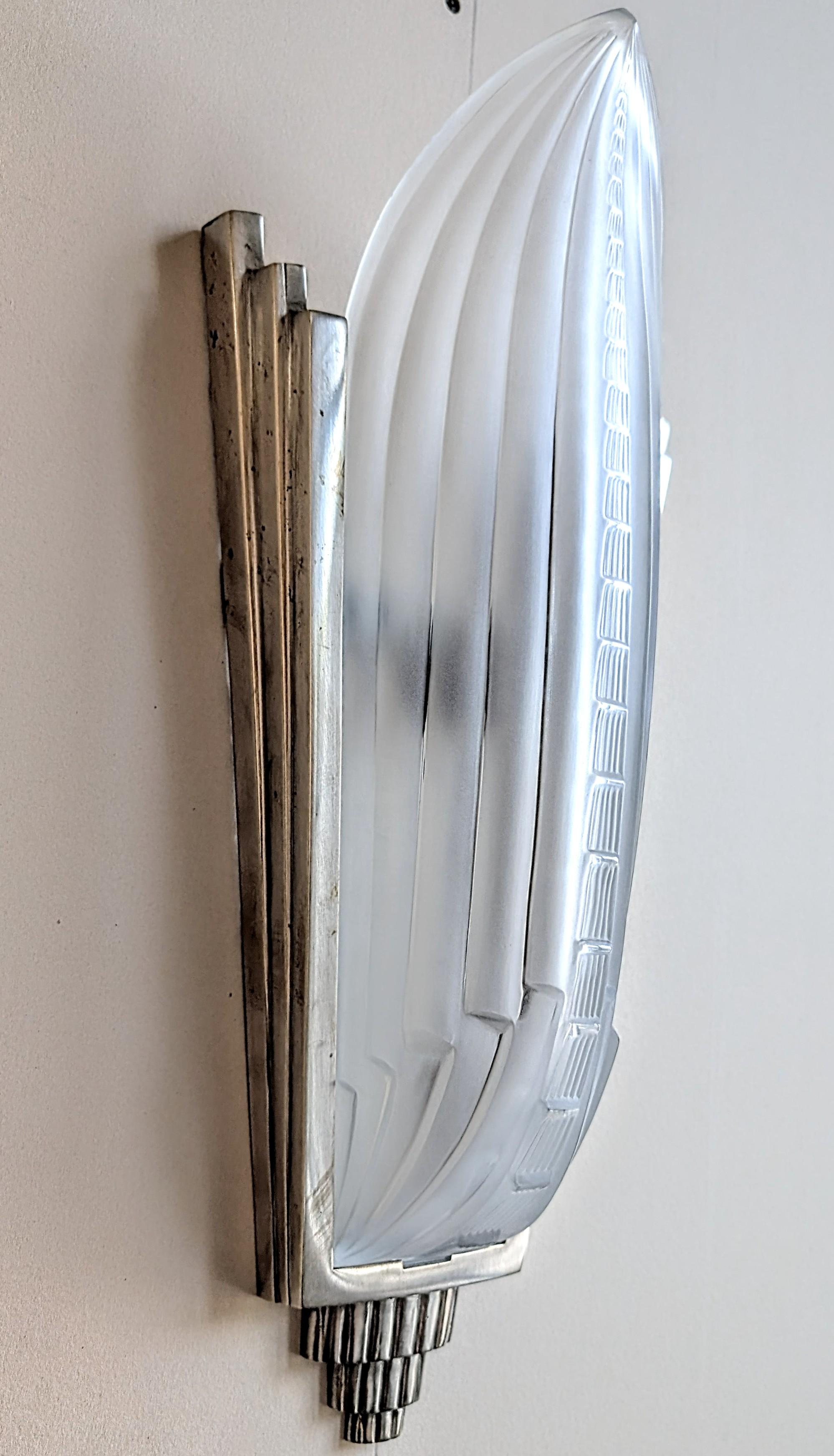 Pair of French Art Deco Wall Sconces by Genet and Michon (two pairs available) In Good Condition For Sale In Long Island City, NY