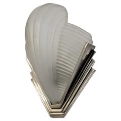 Paire d'appliques murales Art Déco françaises par Petitot (2 paires disponibles)