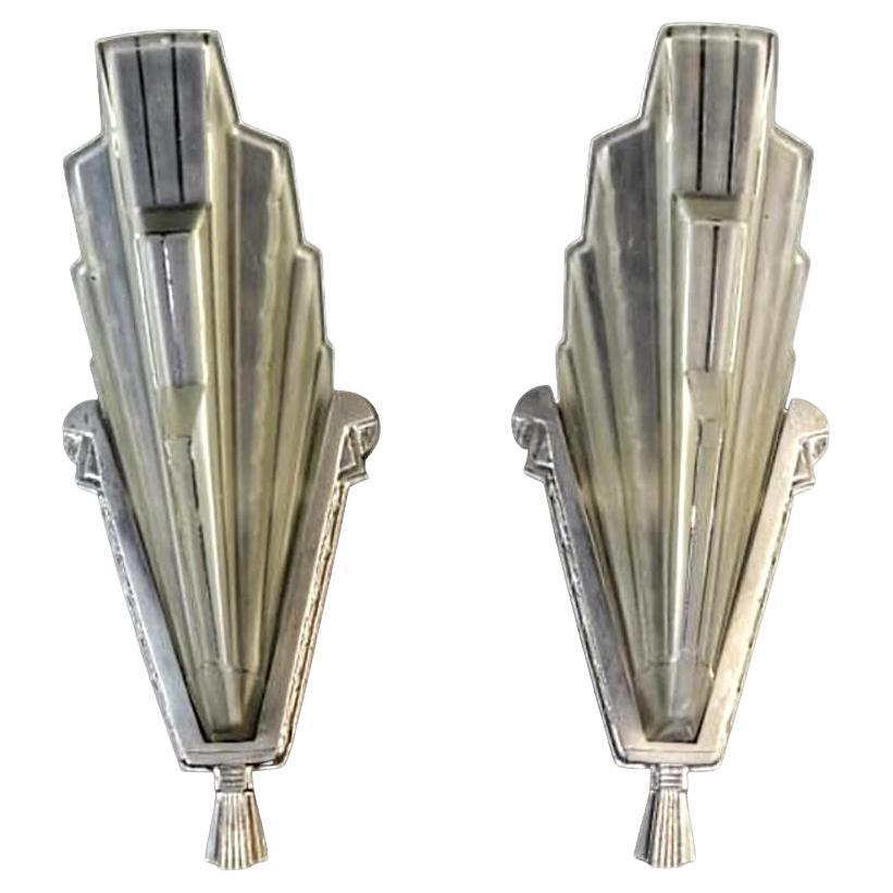 Pair of French Art Deco Wall Sconces by Sabino For Sale