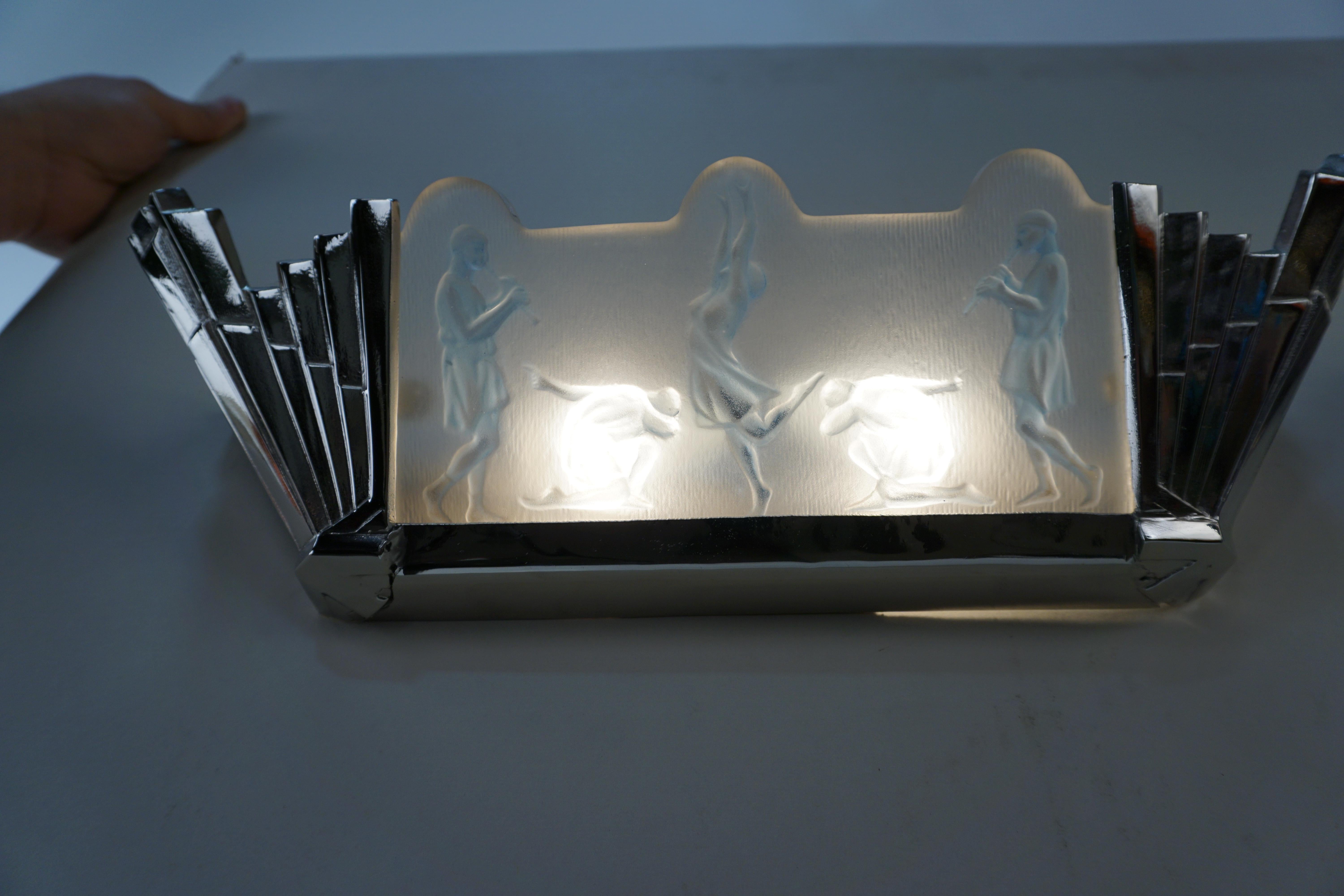 Glass Pair of French Art Deco Wall Sconces Dancers by Verreries De Costebelle