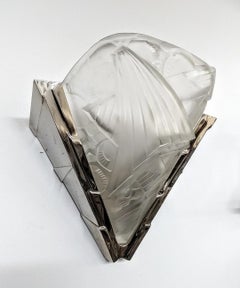 Coppia di applique francesi Art Déco firmate da H. H. Mouynet